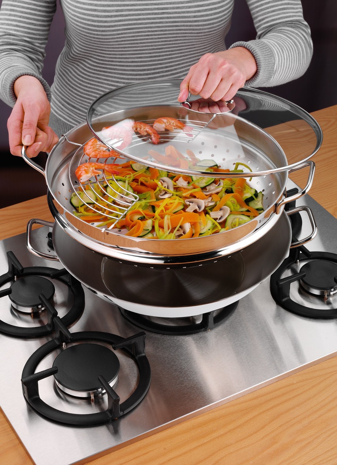 WMF Macao wok 4-delig, 36 cm - detail 7 zilver