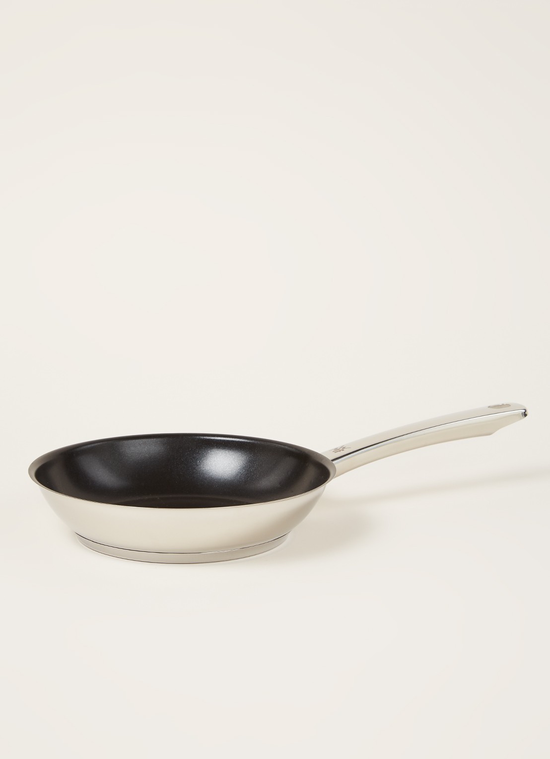 WMF Nordic Profi Koekenpan Ø20 cm - voorkant 2 zilver