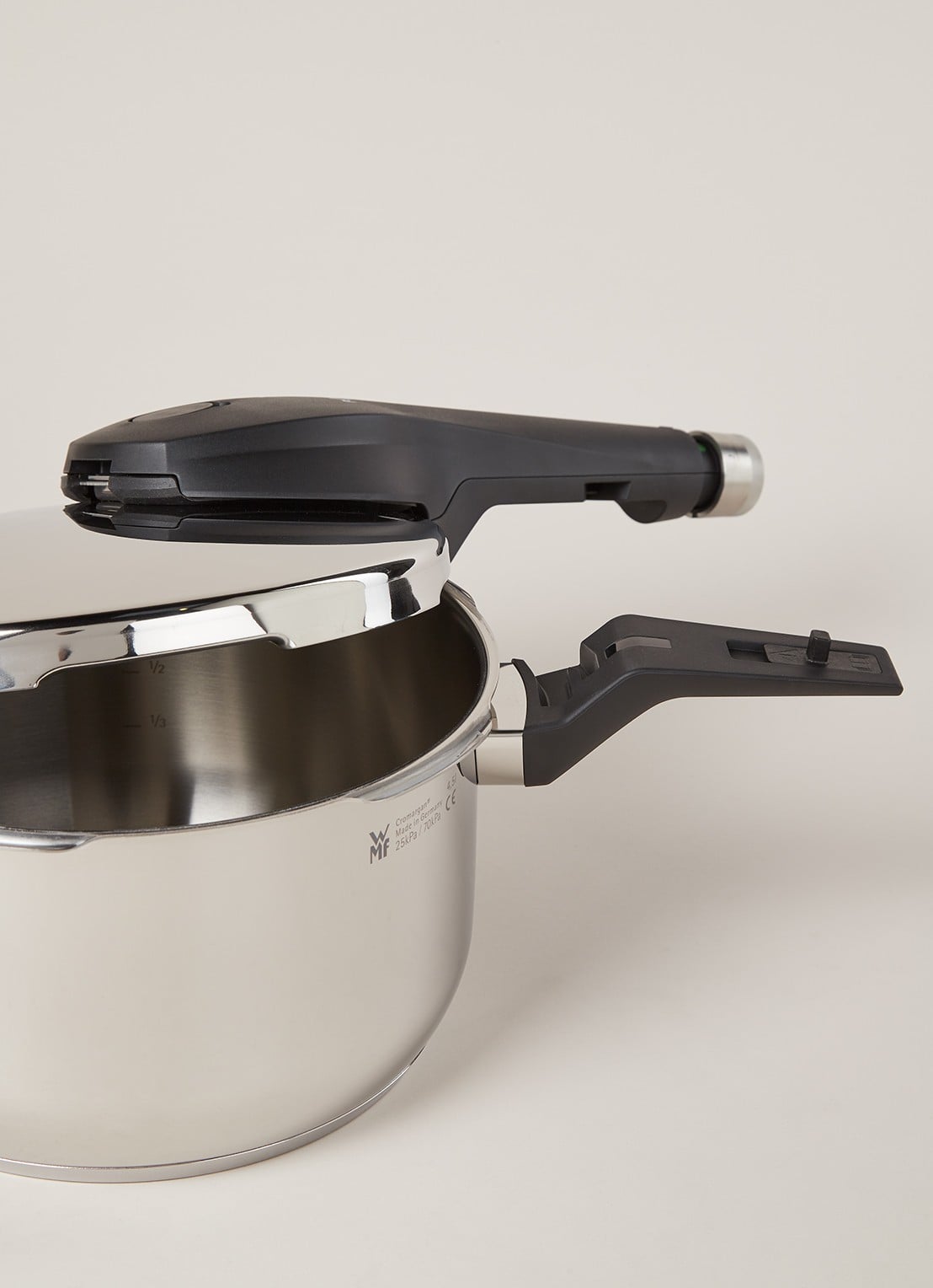WMF Perfect Premium Snelkookpan Ø22 cm - detail 4 roestvrijstaal