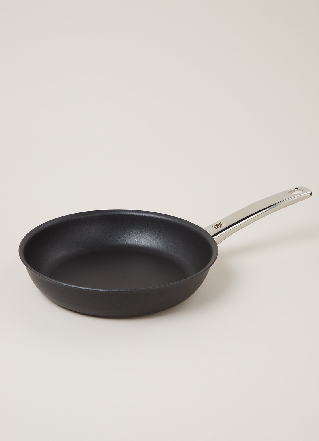 WMF Steak Profi braadpan Ø24 cm - voorkant 2 zwart