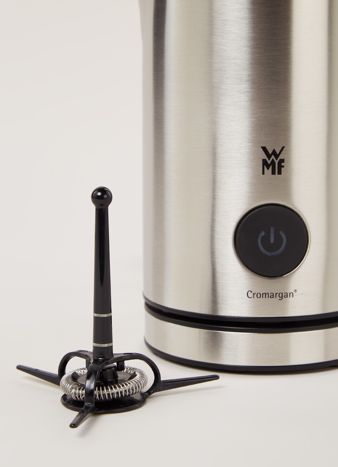 WMF Stelio melkopschuimer 250 ml - detail 3 roestvrijstaal