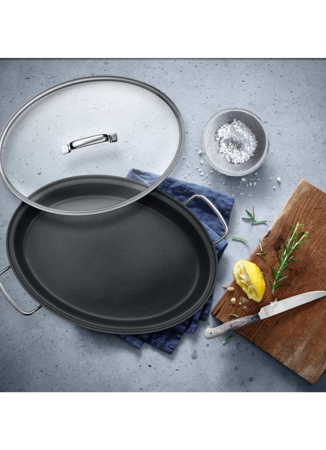 WMF Vispan 26 cm  - voorkant 2 zilver