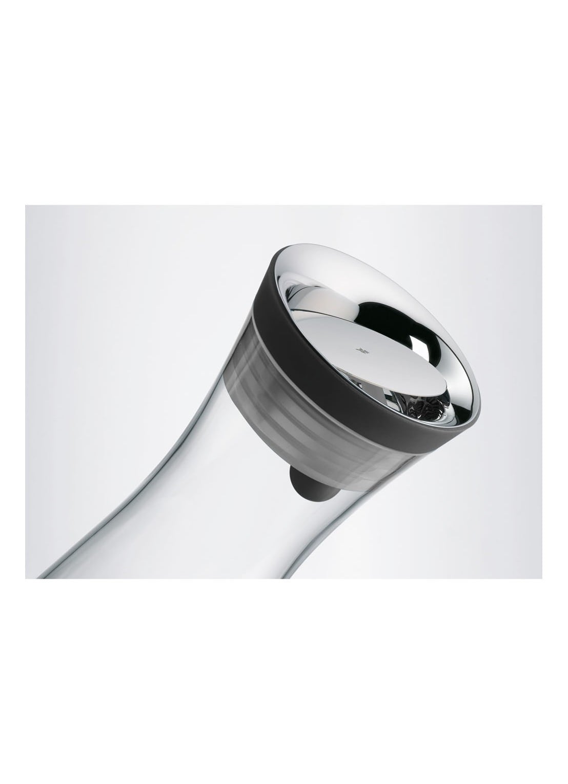 WMF Waterkaraf met klepsluiting 0,75 liter  - detail 2 transparant