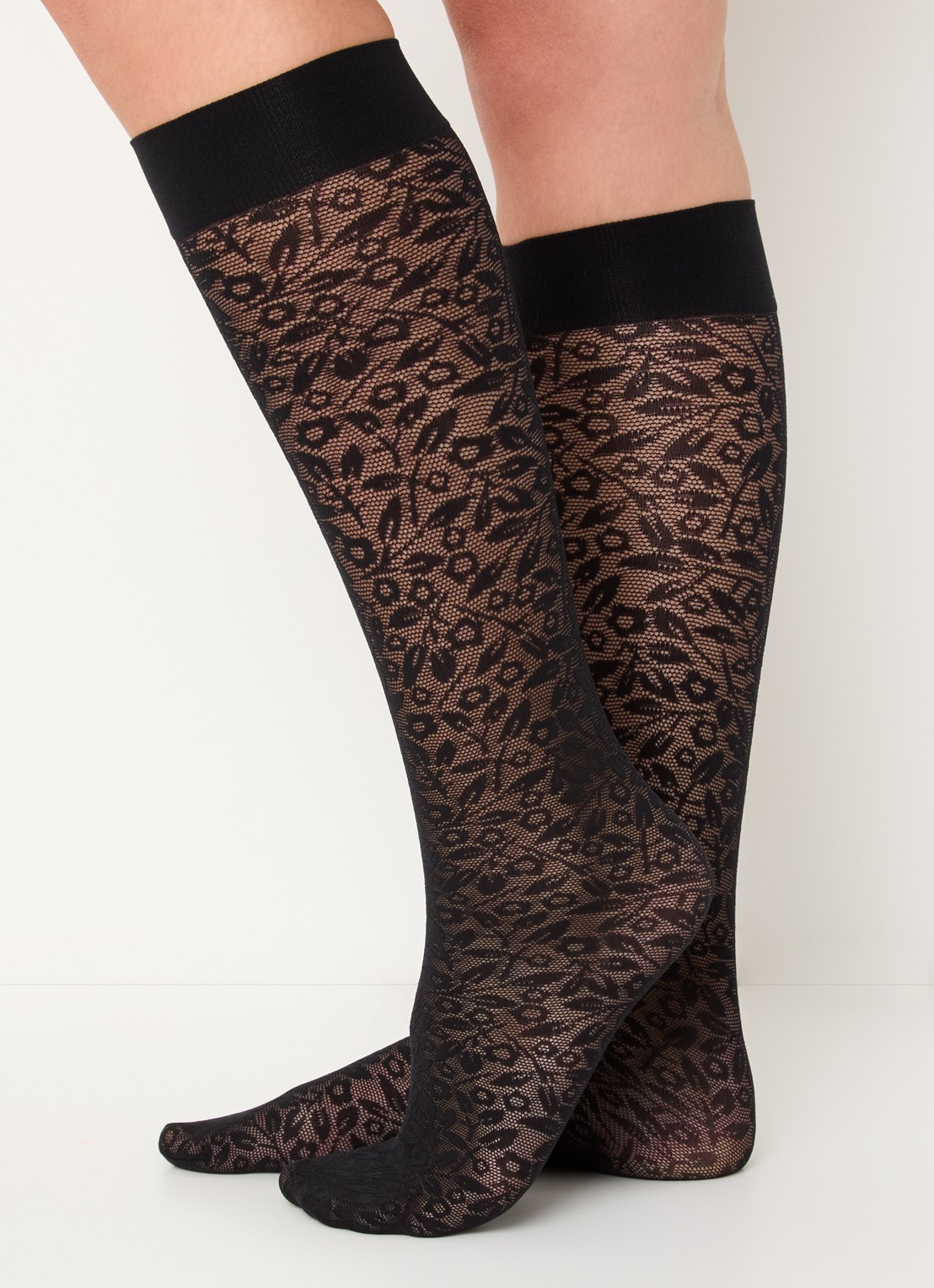 Wolford Bouquet kniekousen met bloemenprint in 30 denier - voorkant 2 zwart