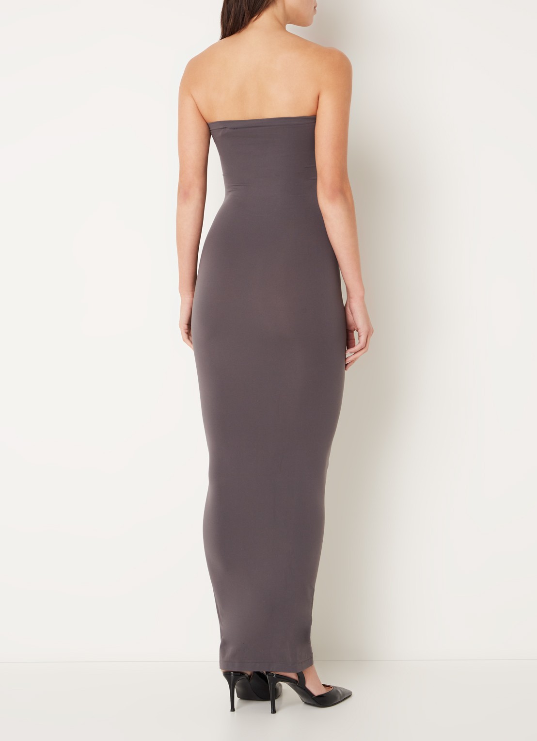 Wolford Fatal maxi jurk met stretch - achterkant 4 taupe