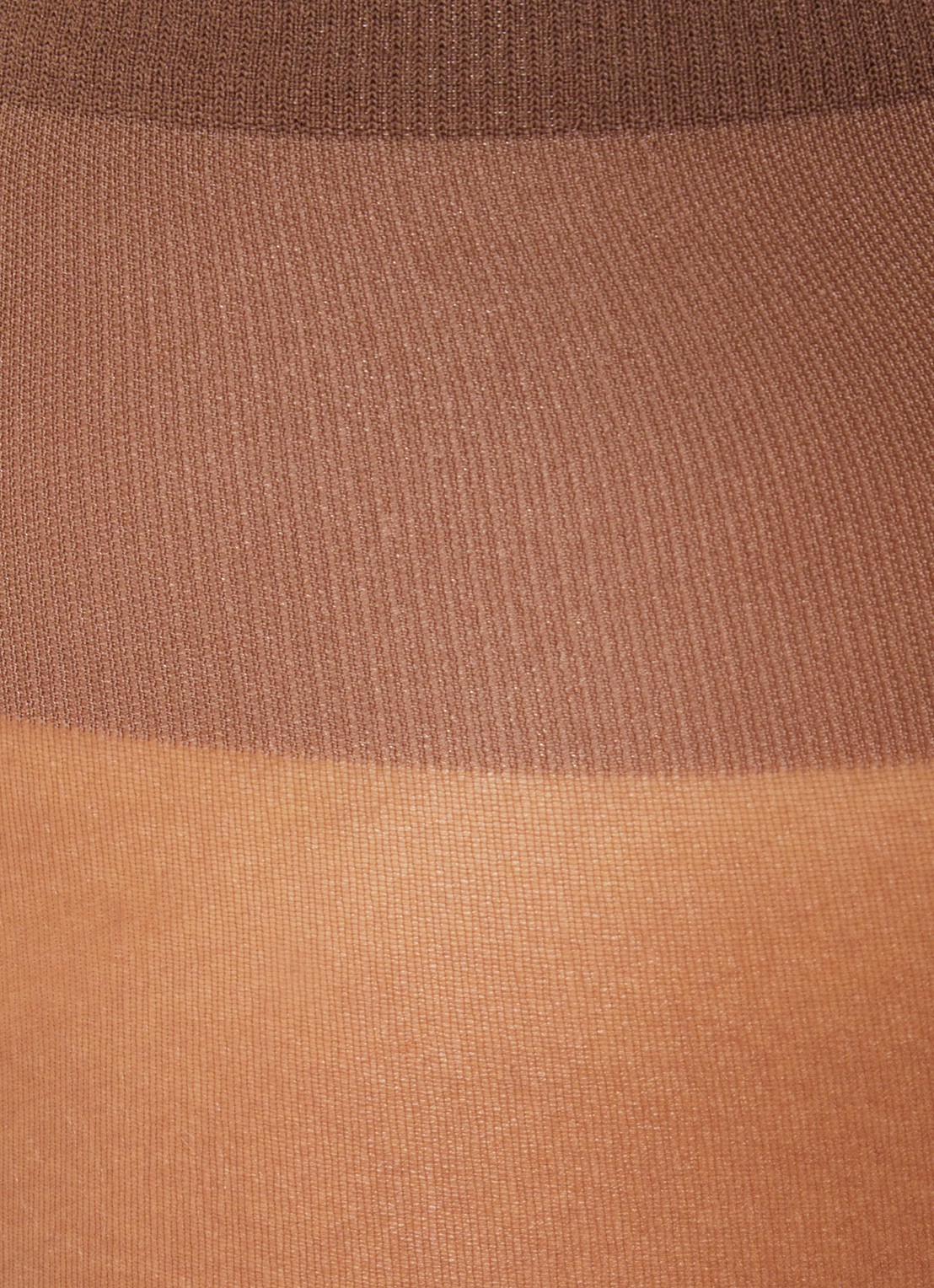 Wolford Individual panty in 20 denier - detail chocoladebruin