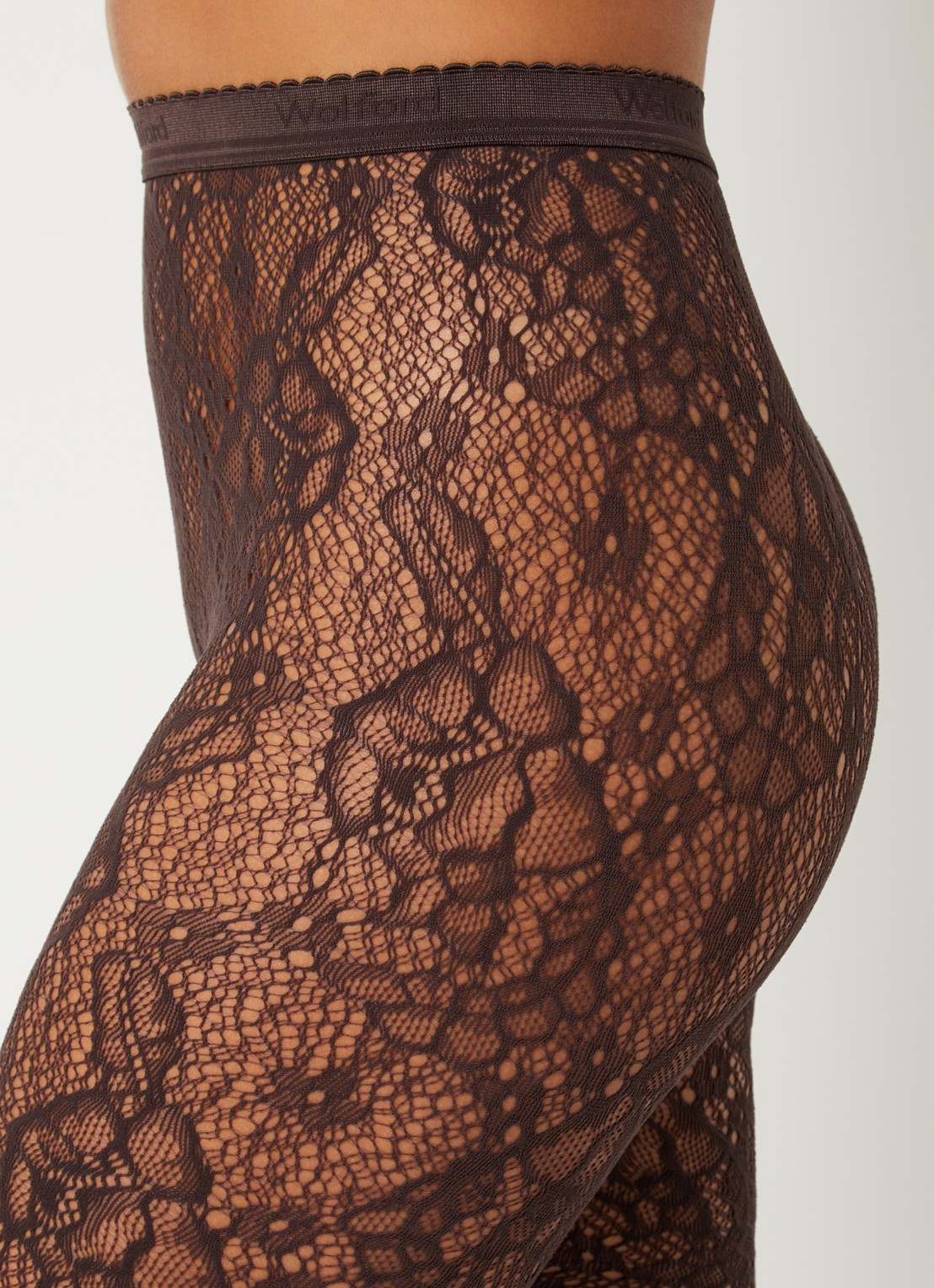 Wolford Infinite Rose netpanty - detail 2 donkerbruin