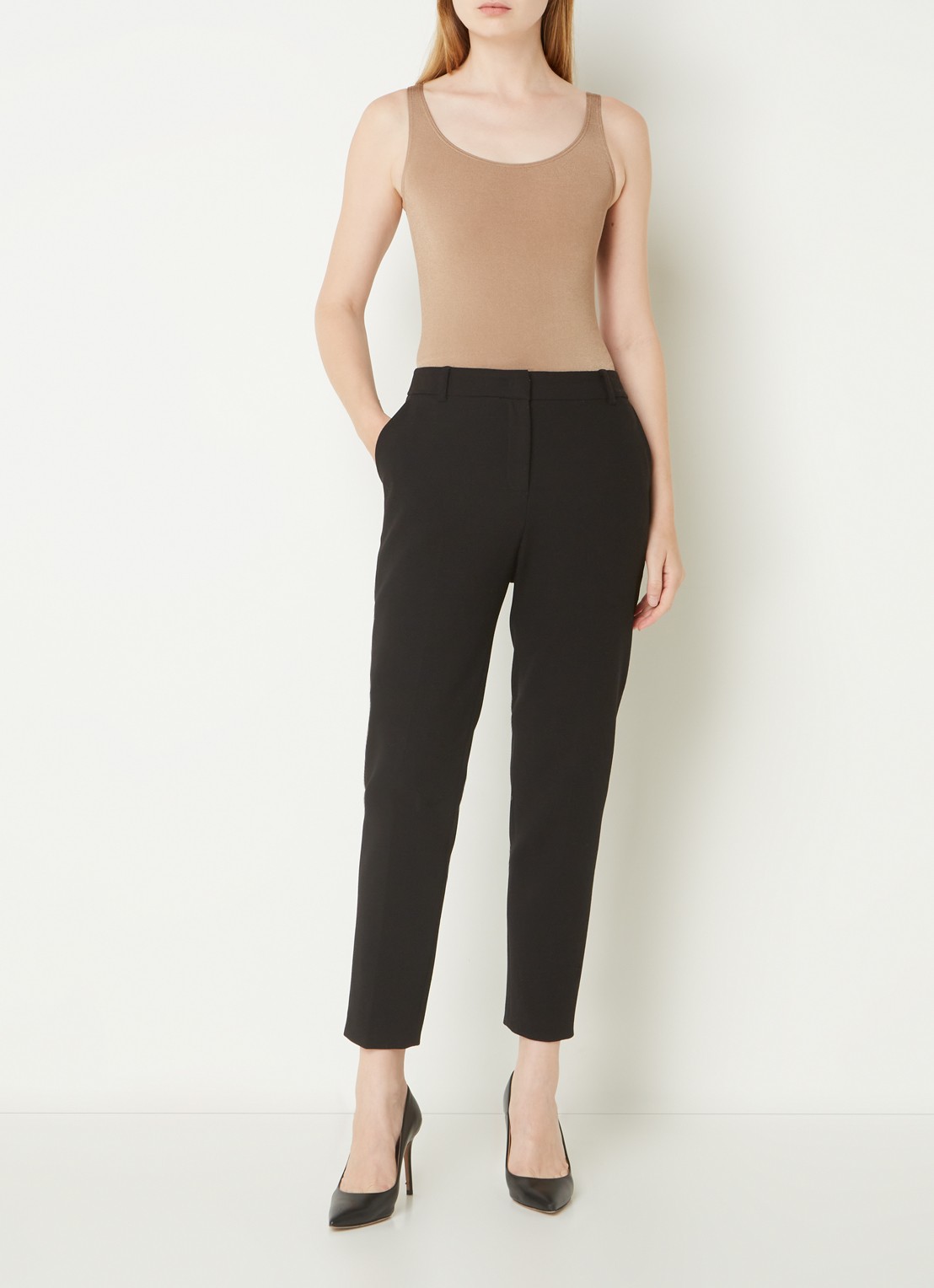 Wolford Jamaika body met ronde hals - voorkant 4 camel