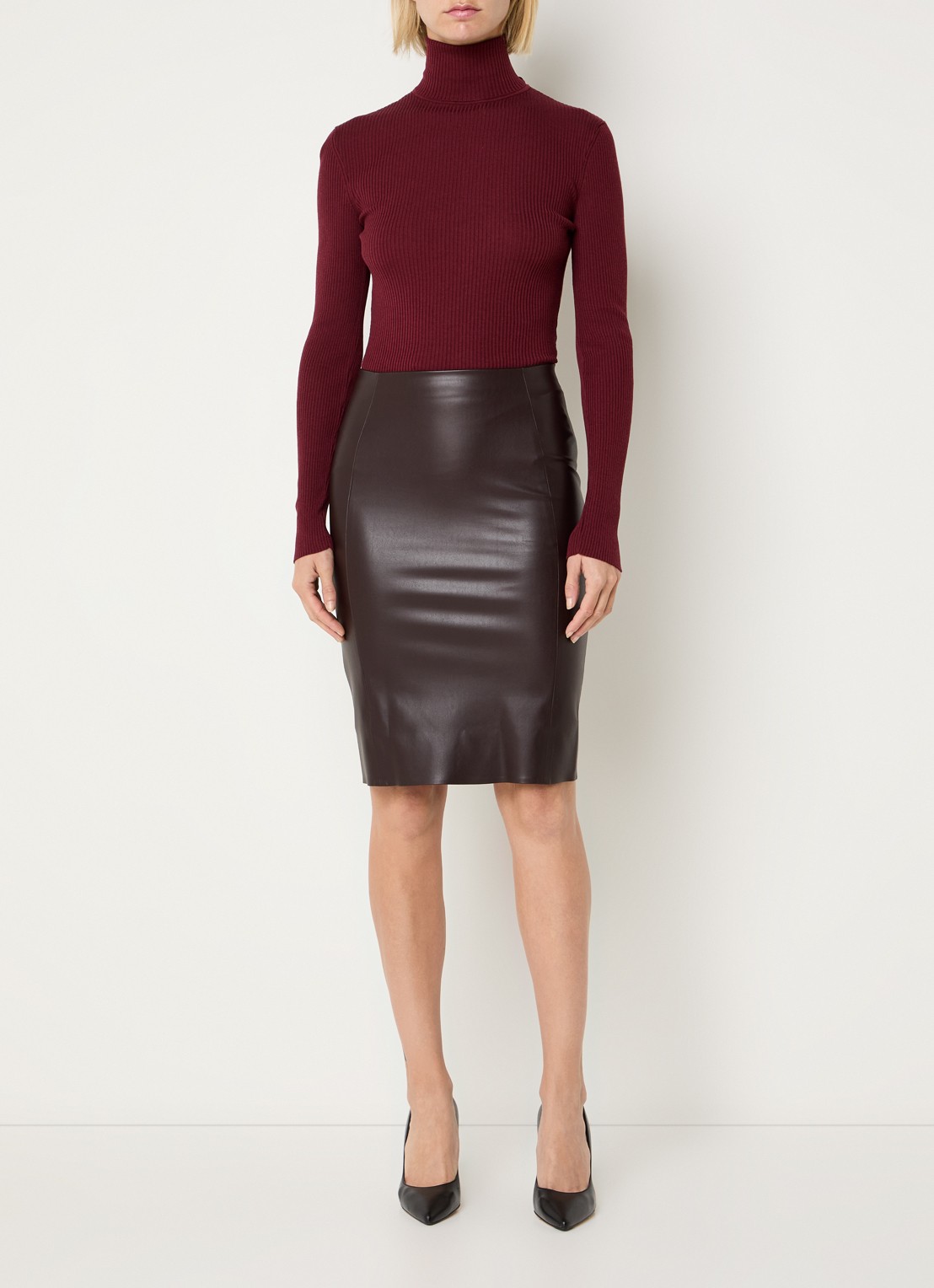 Wolford Jenna minirok van imitatieleer - voorkant 3 chocoladebruin