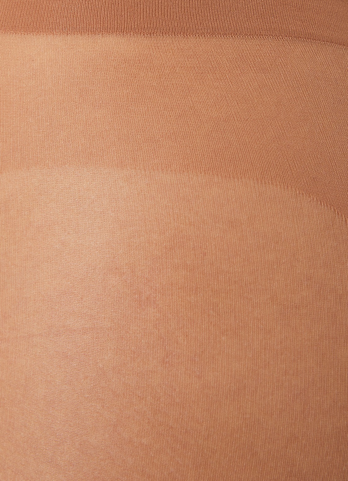 Wolford Luxe panty in 9 denier - detail bruin