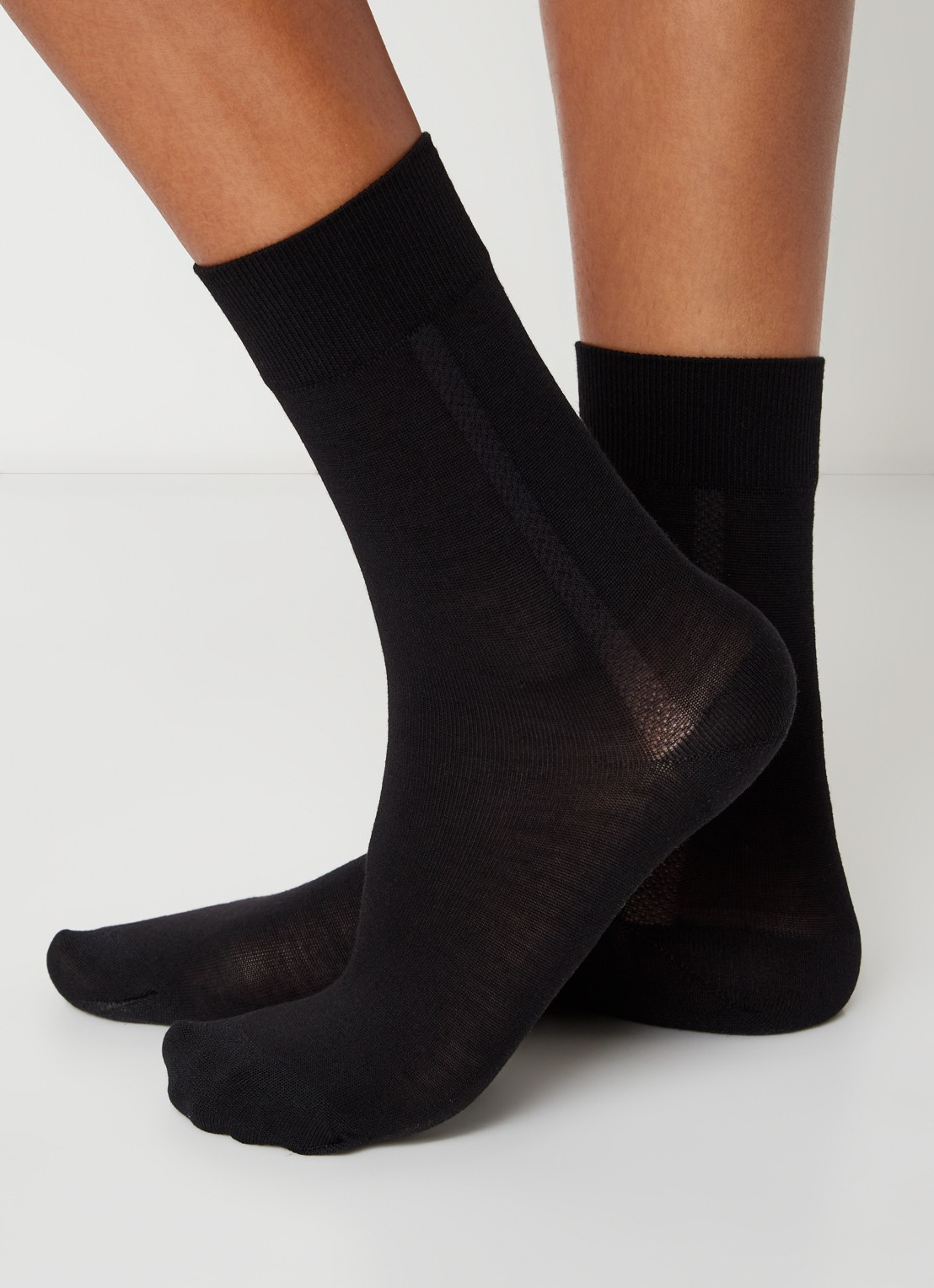 Wolford Merino sokken in wolblend  - voorkant 3 diepzwart