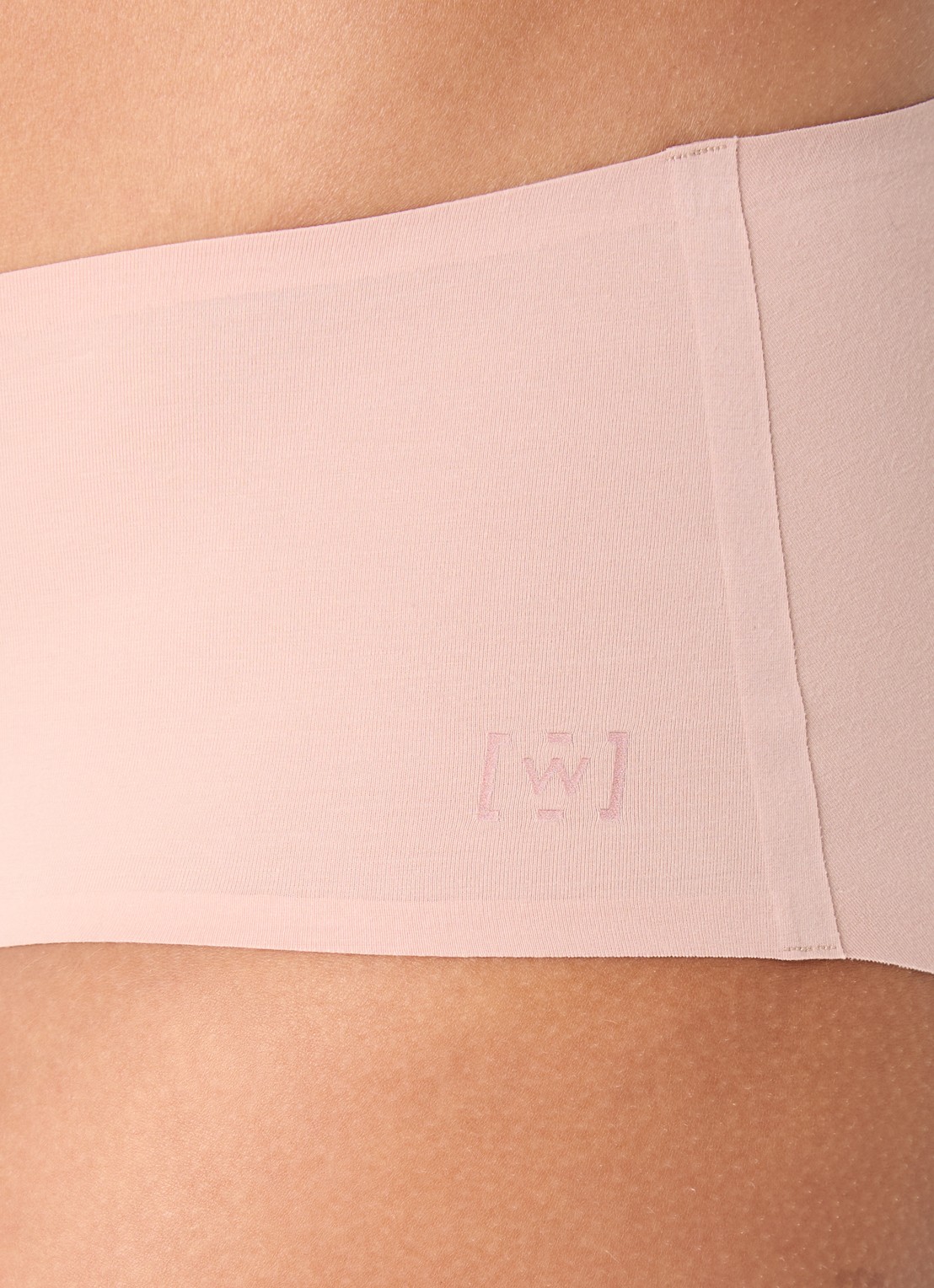 Wolford Naadloze slip - detail 2 lichtroze