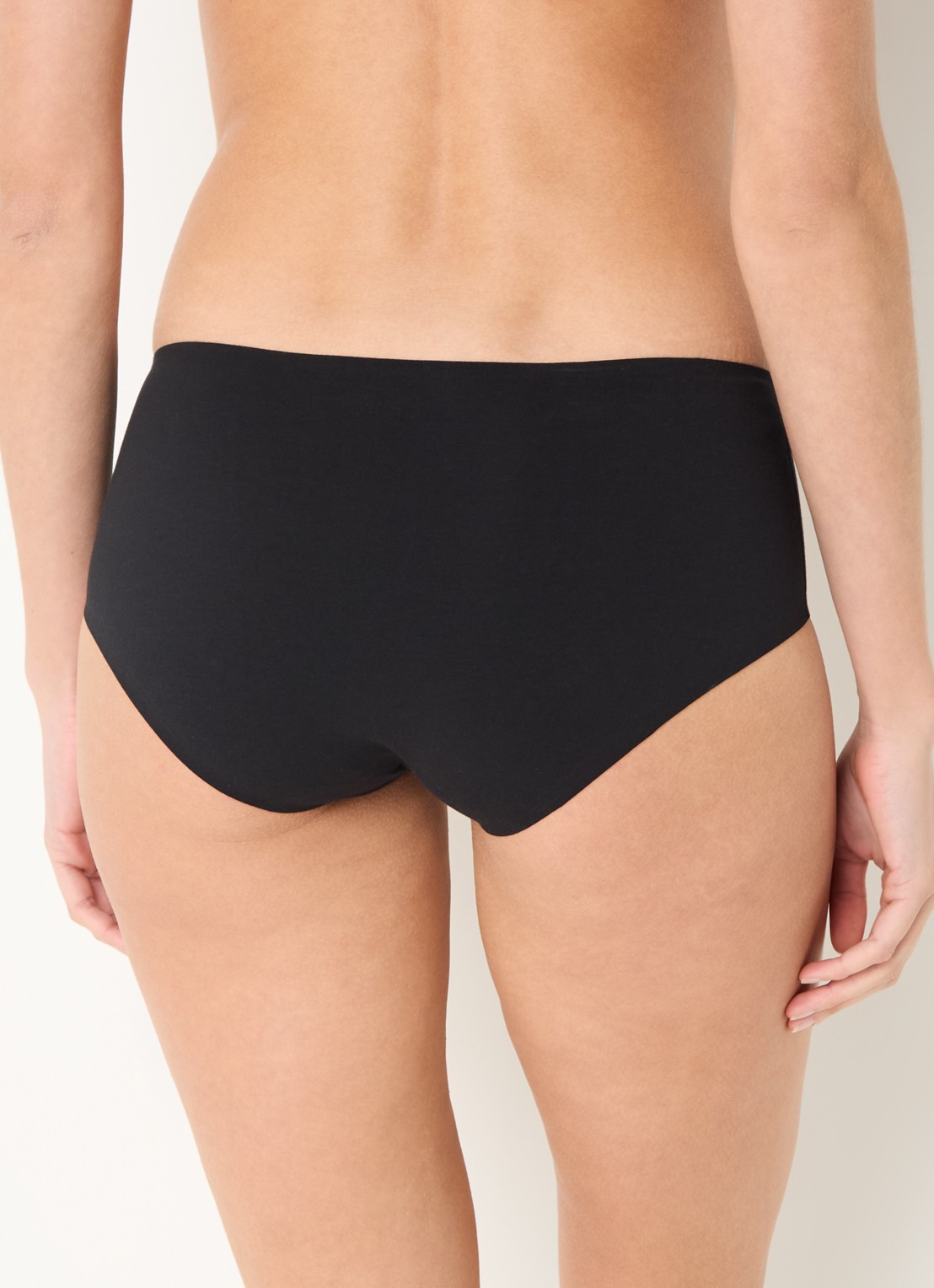 Wolford Naadloze slip - achterkant 4 zwart