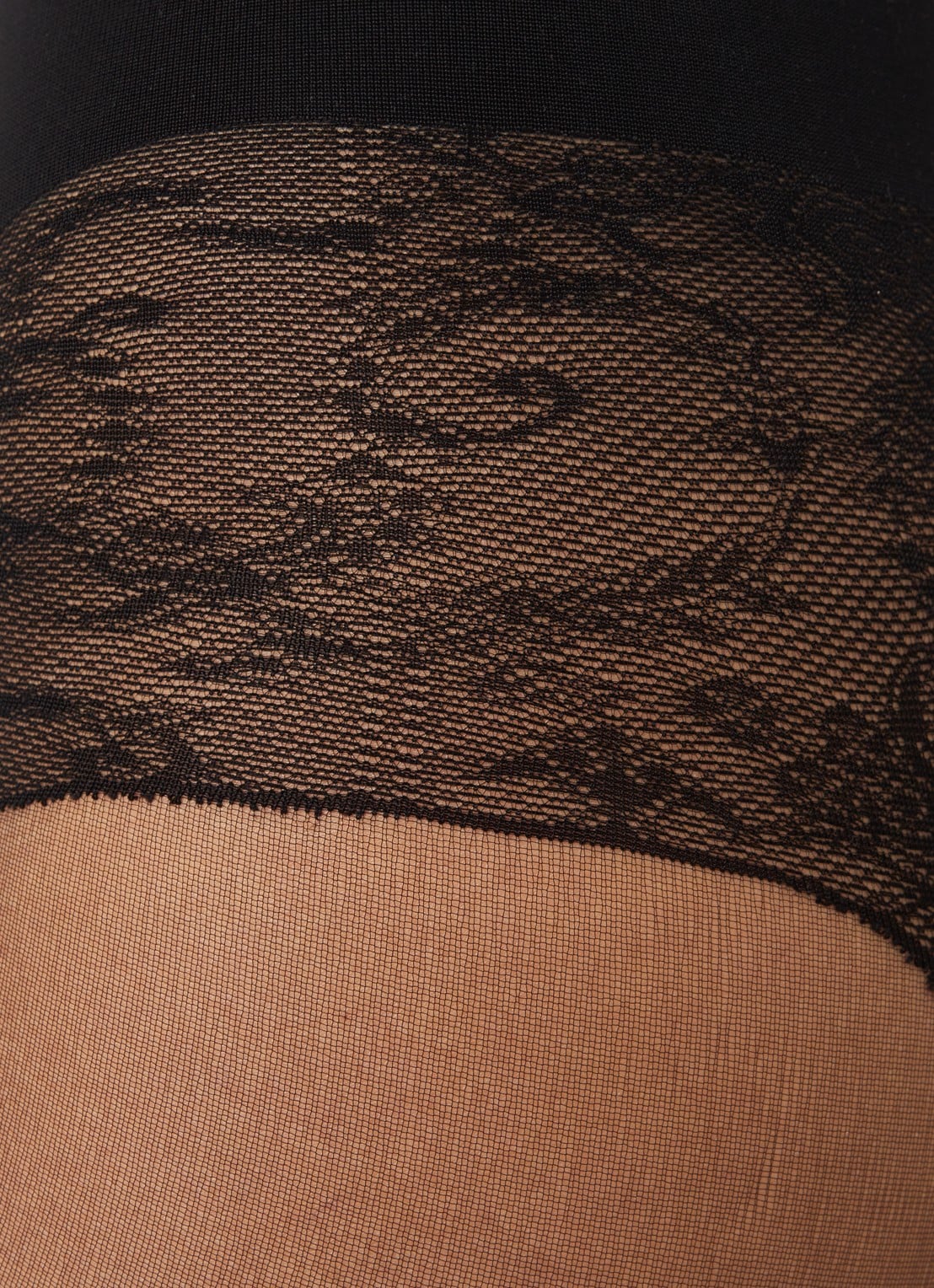 Wolford Tummy Control panty in 20 denier - detail 3 zwart