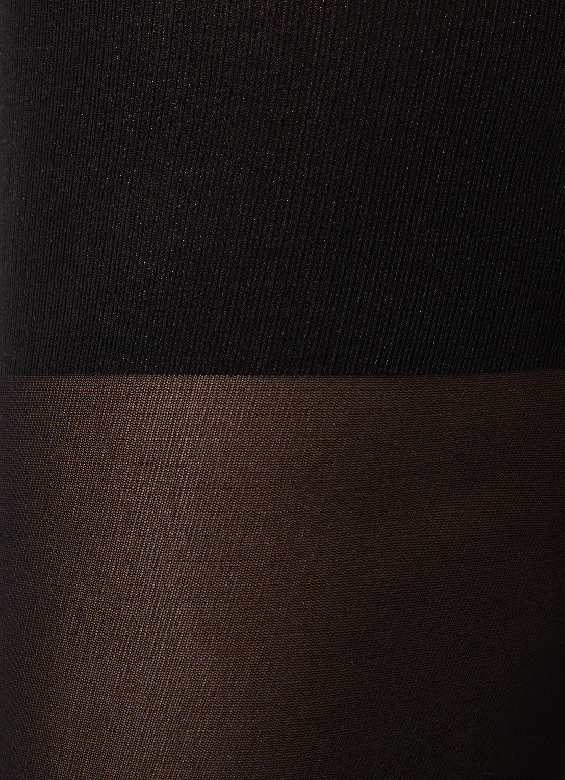 Wolford Tummy corrigerende panty in 66 denier - detail zwart