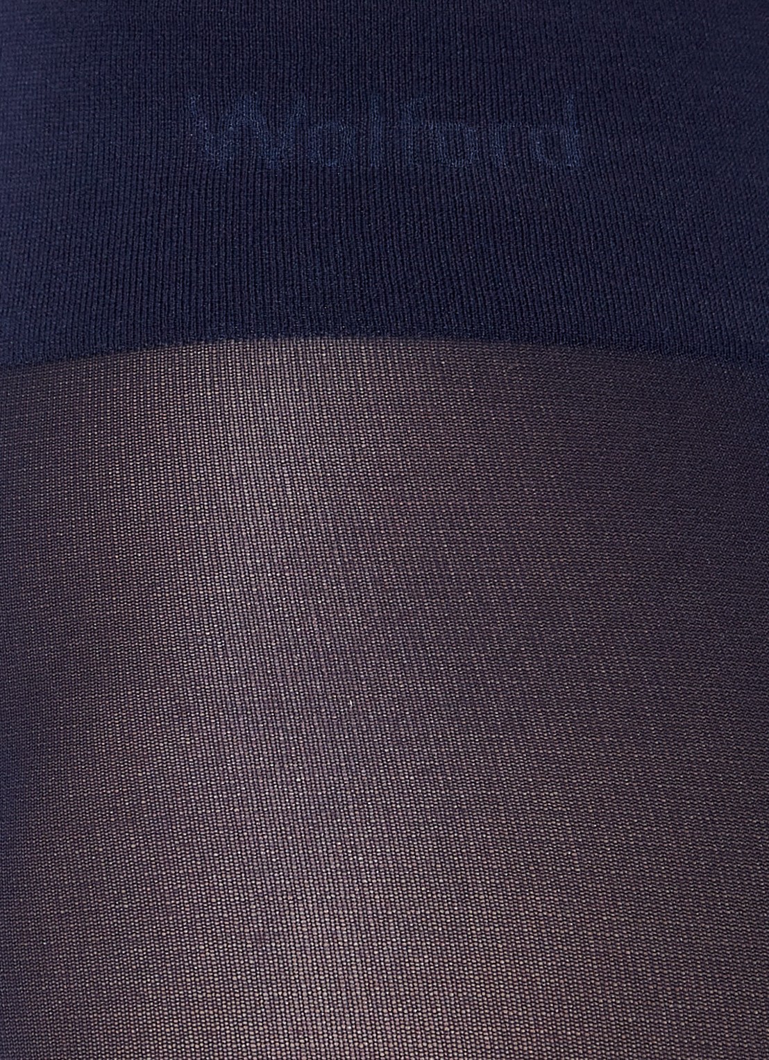 Wolford Velvet de Luxe Comfort panty in 66 denier - detail 3 oranje