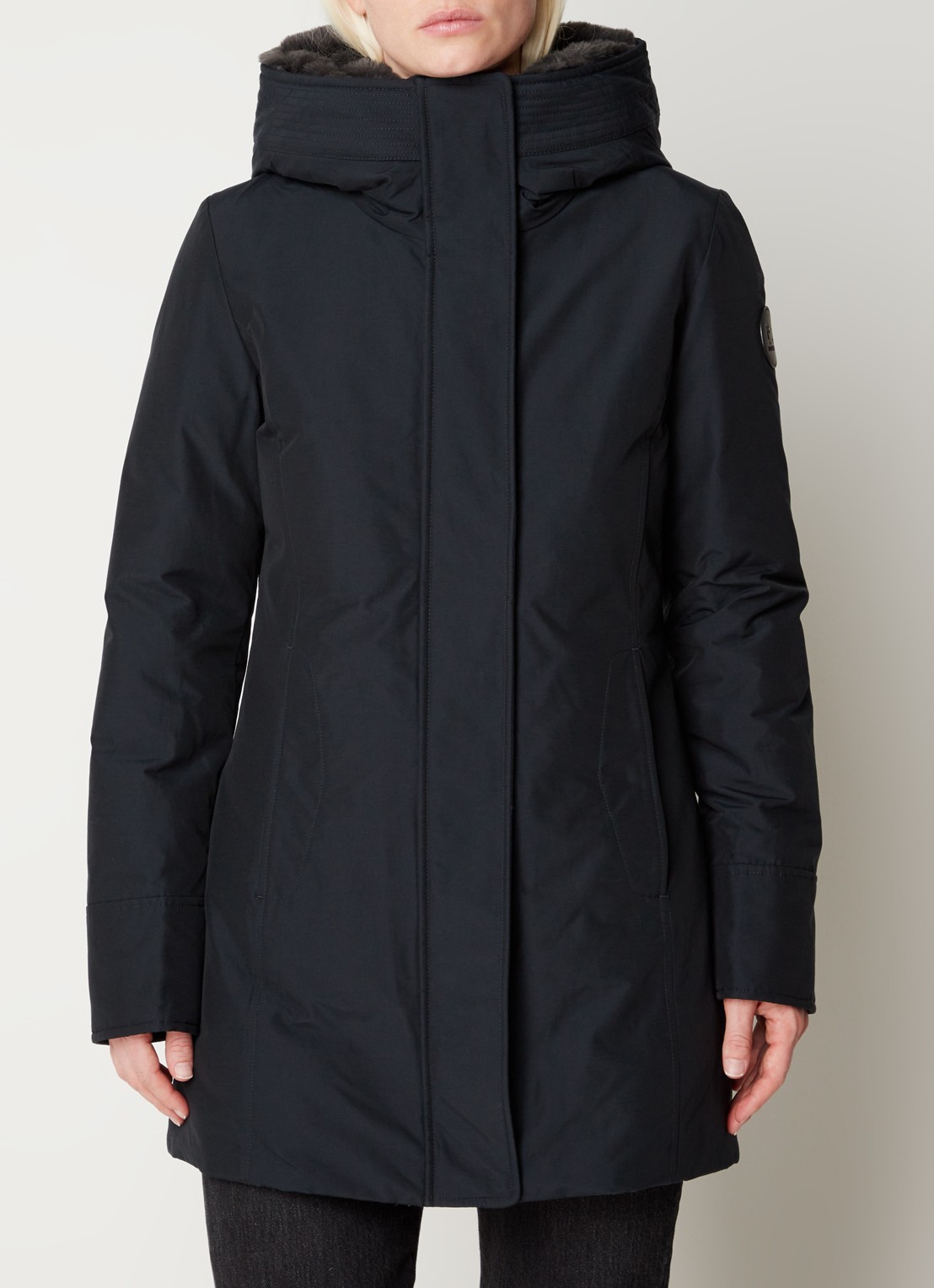Woolrich Boulder gewatteerde jas met capuchon en steekzakken - detail 3 donkerblauw