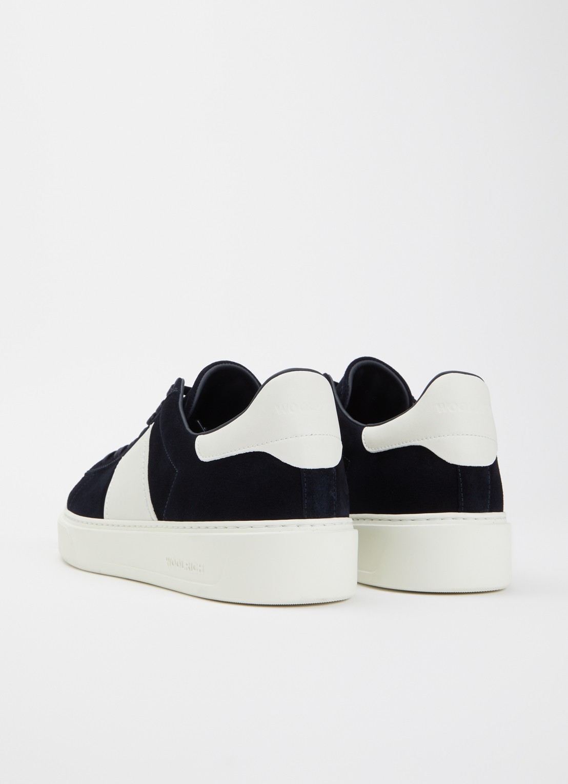 Woolrich Classic Court sneaker van suède met details van kalfsleer  - achterkant donkerblauw