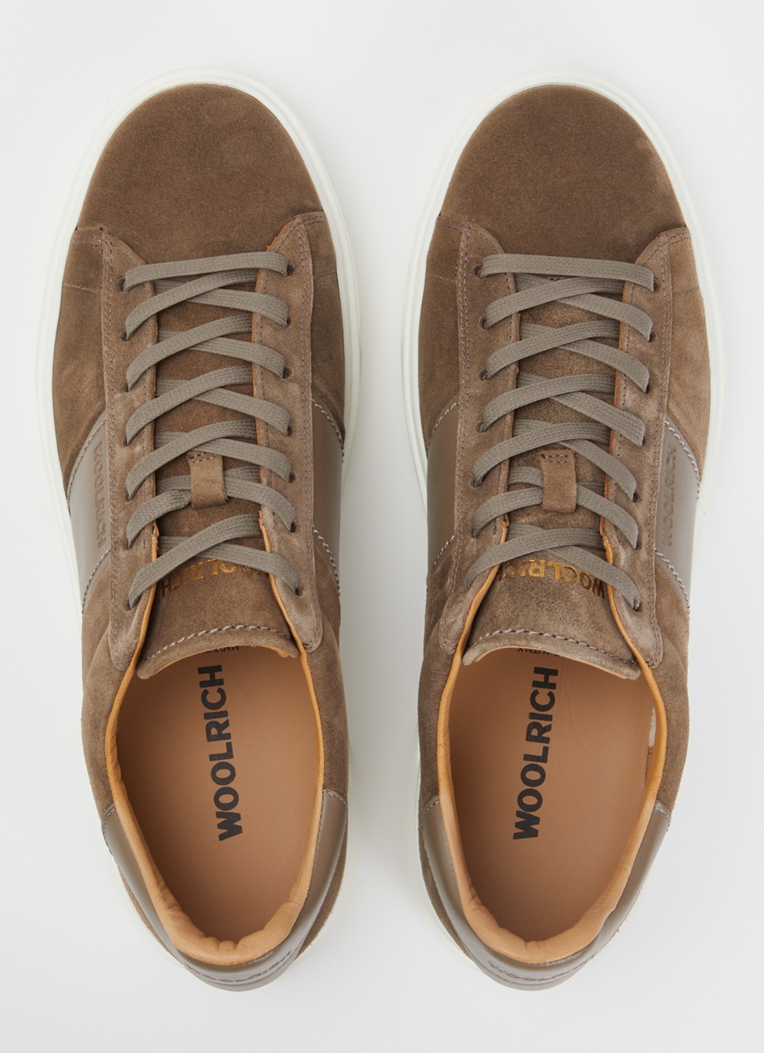 Woolrich Classic Court sneaker van suède met details van kalfsleer  - detail 4 lichtbruin