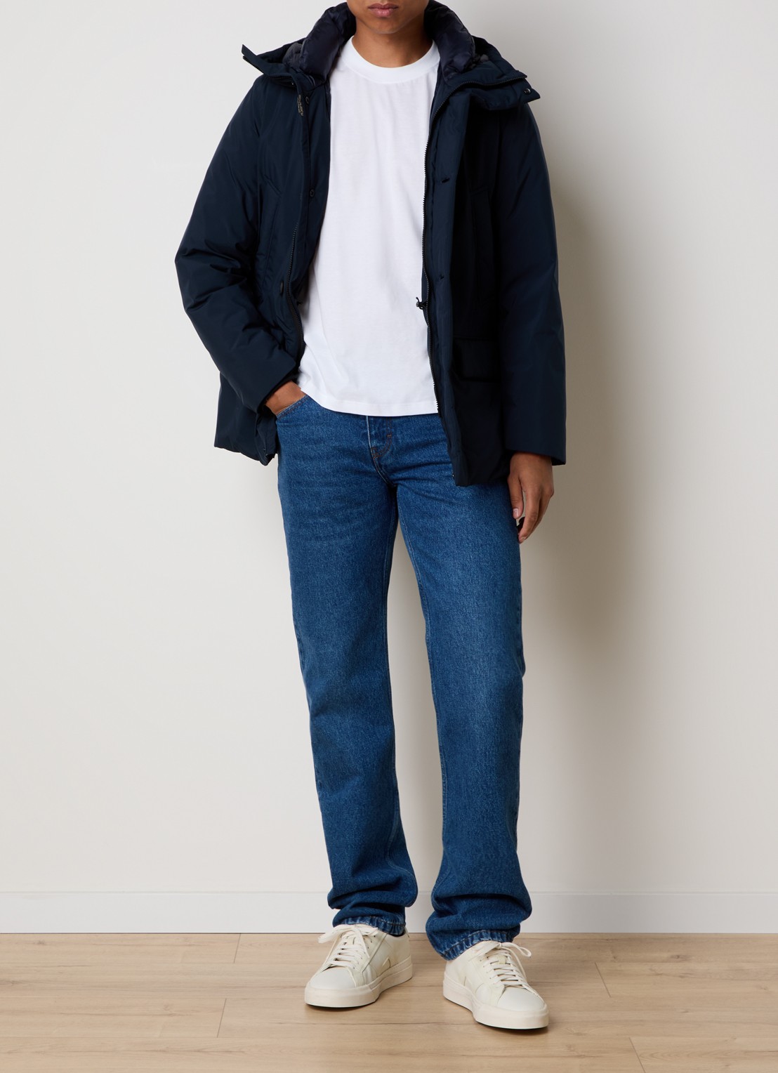 Woolrich Cloud Arctic gewatteerde parka met donsvulling en waterafstotende coating - voorkant 3 donkerblauw