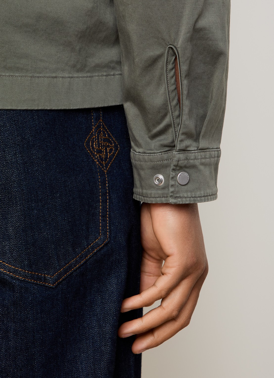 Woolrich Jack met steekzakken - detail 3 olijfgroen