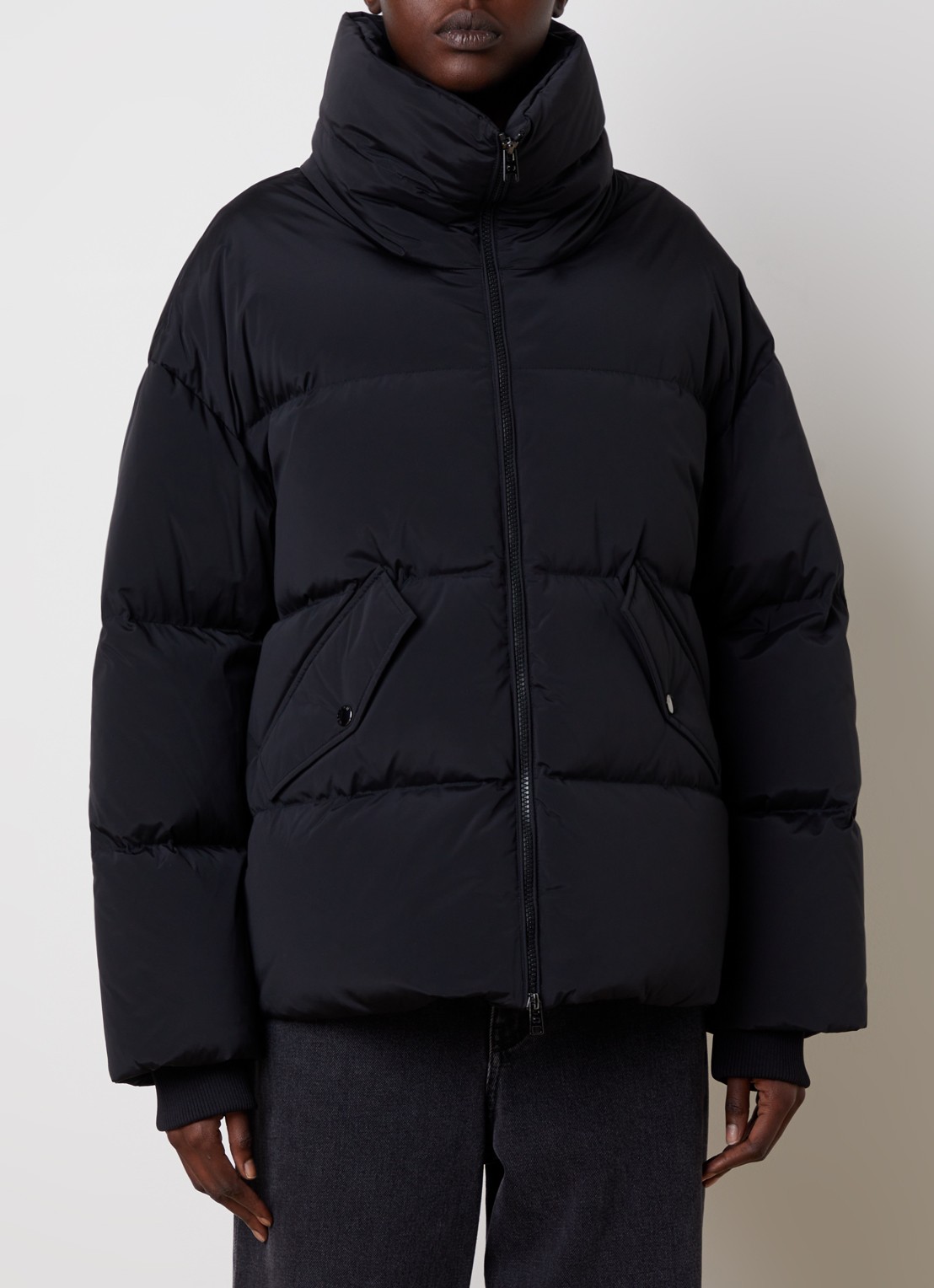 Woolrich Kelly puffer jack met donsvulling en steekzakken - detail 3 zwart