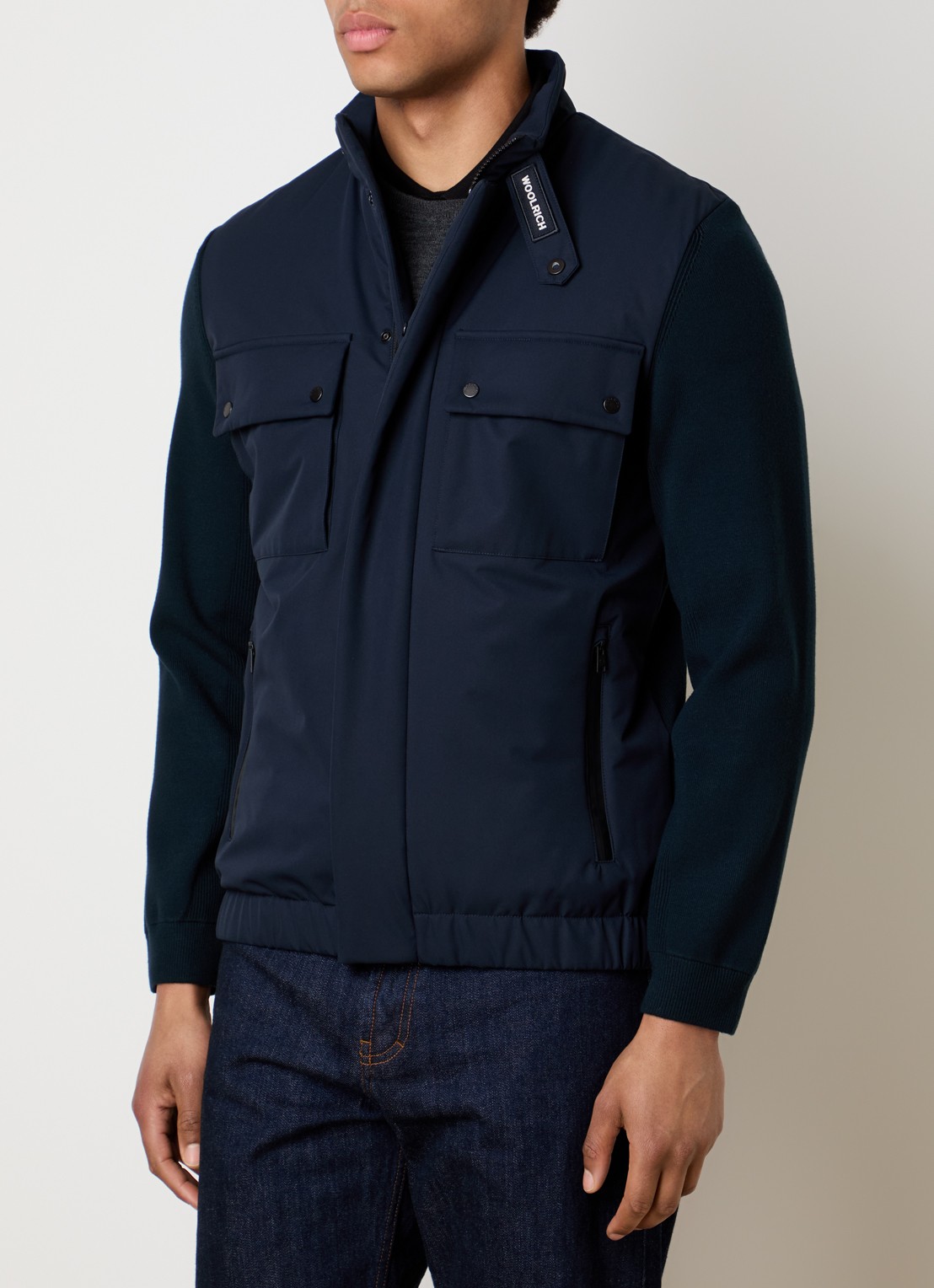 Woolrich Softshell jack met ritszakken - detail 4 donkerblauw