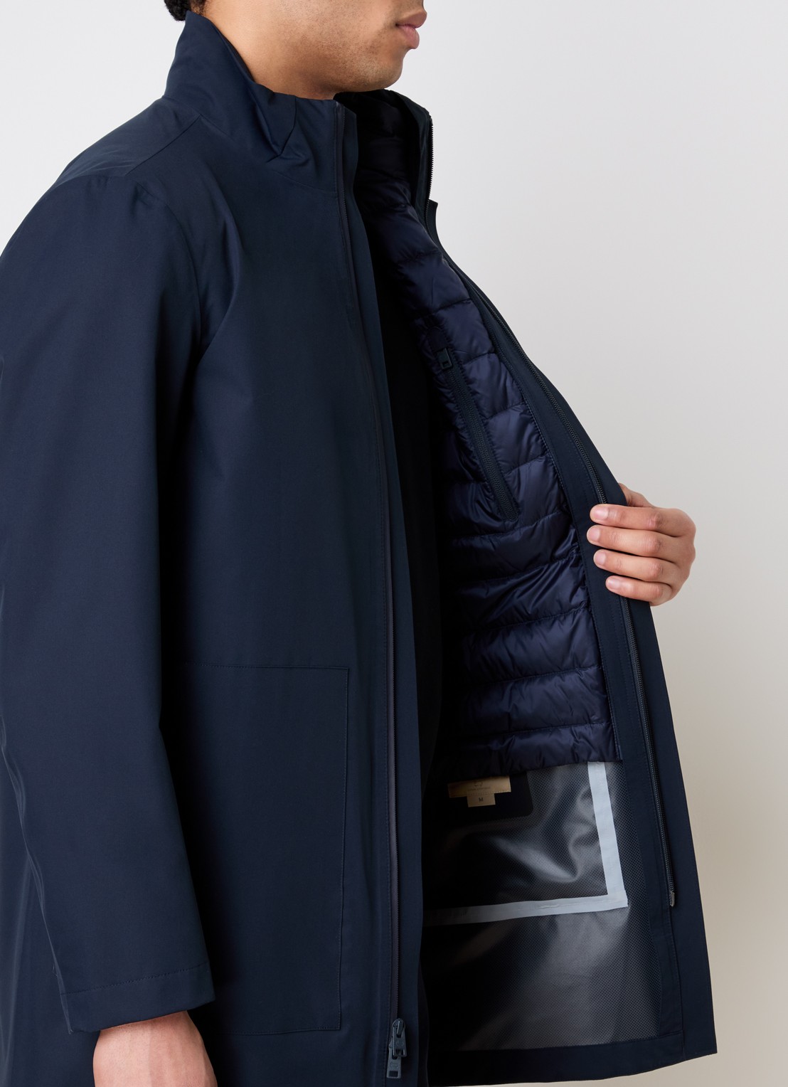 Woolrich Softshell parka met ritszakken - detail 2 donkerblauw
