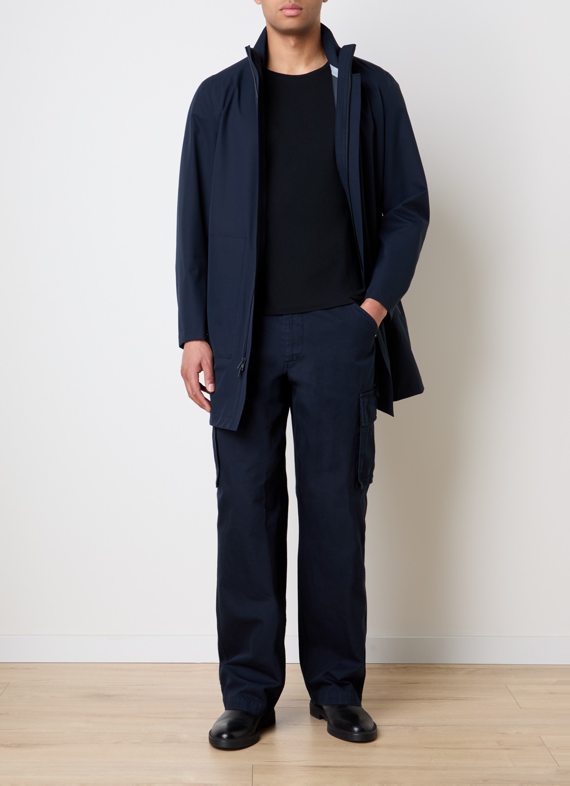 Woolrich Softshell parka met ritszakken - voorkant 5 donkerblauw