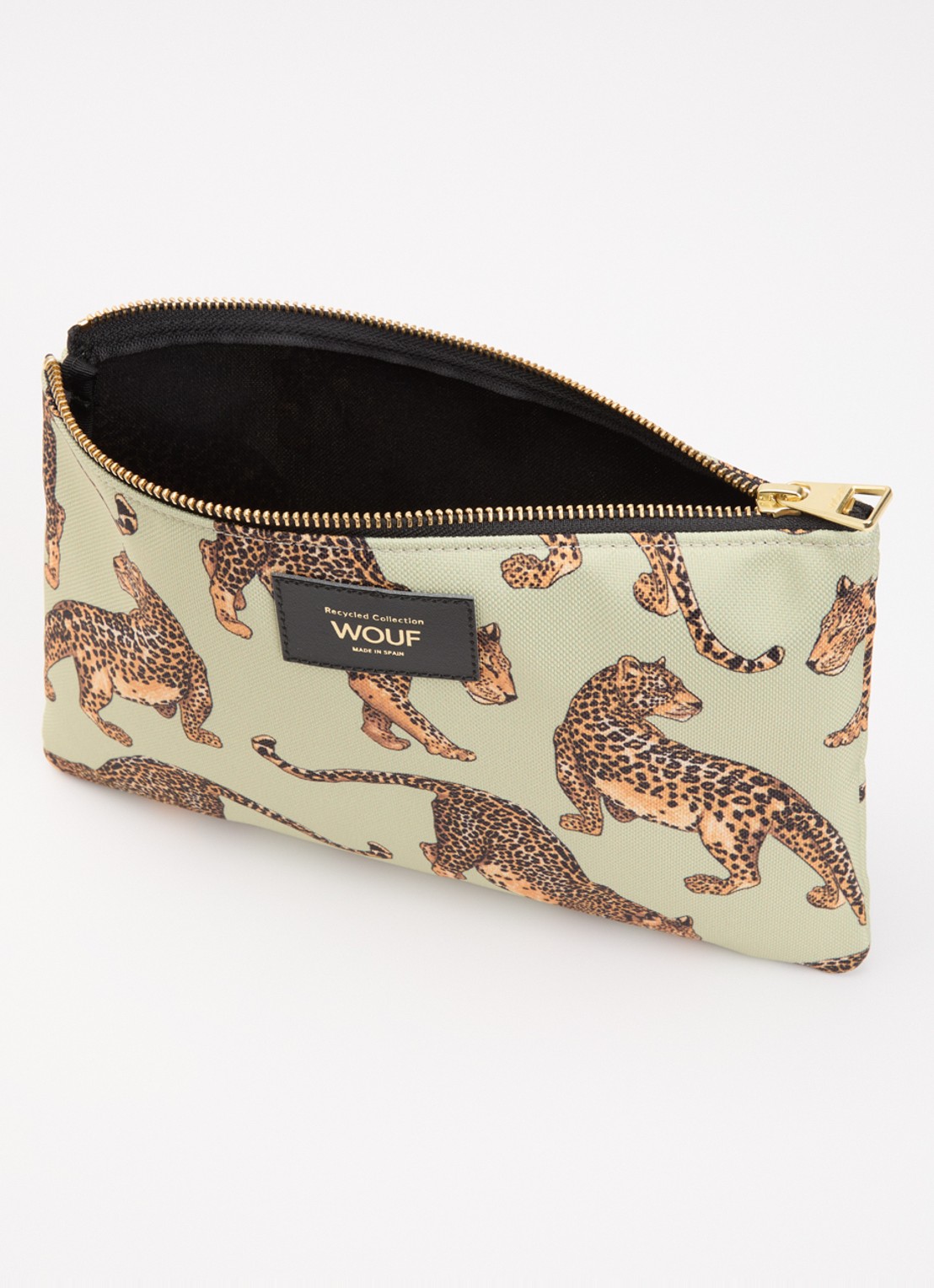 Wouf Avo Leopard XL toilettas met print - voorkant 2 lindegroen