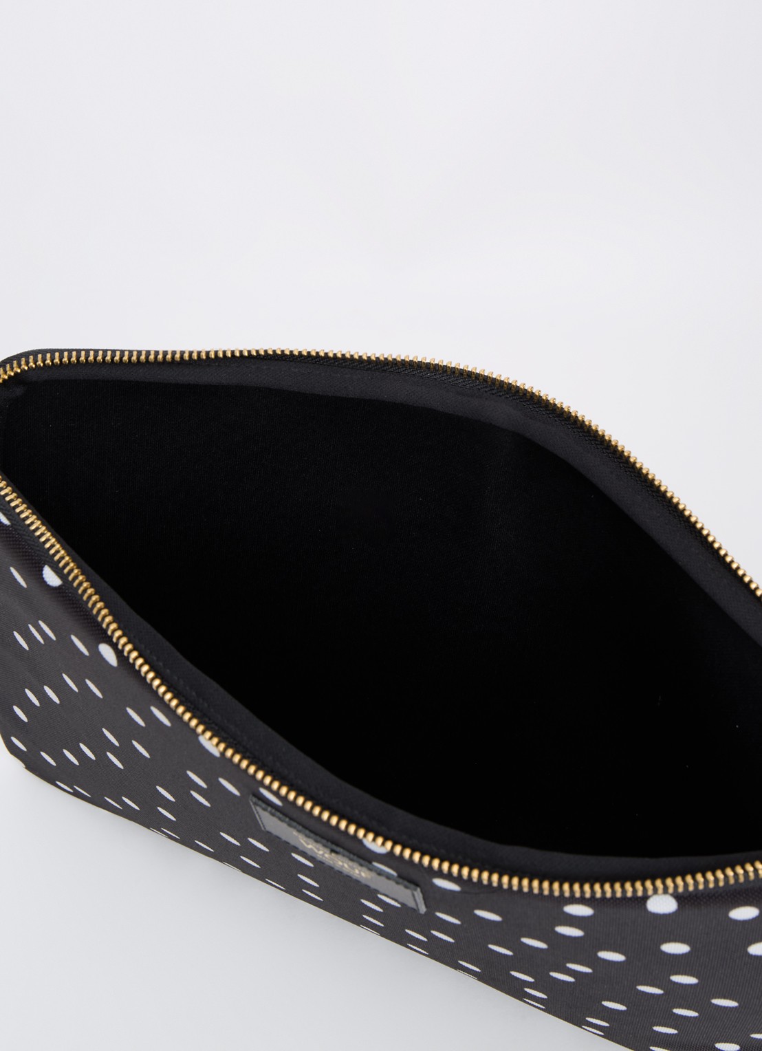 Wouf Grace laptophoes 14 inch met stippenprint - detail 2 zwart