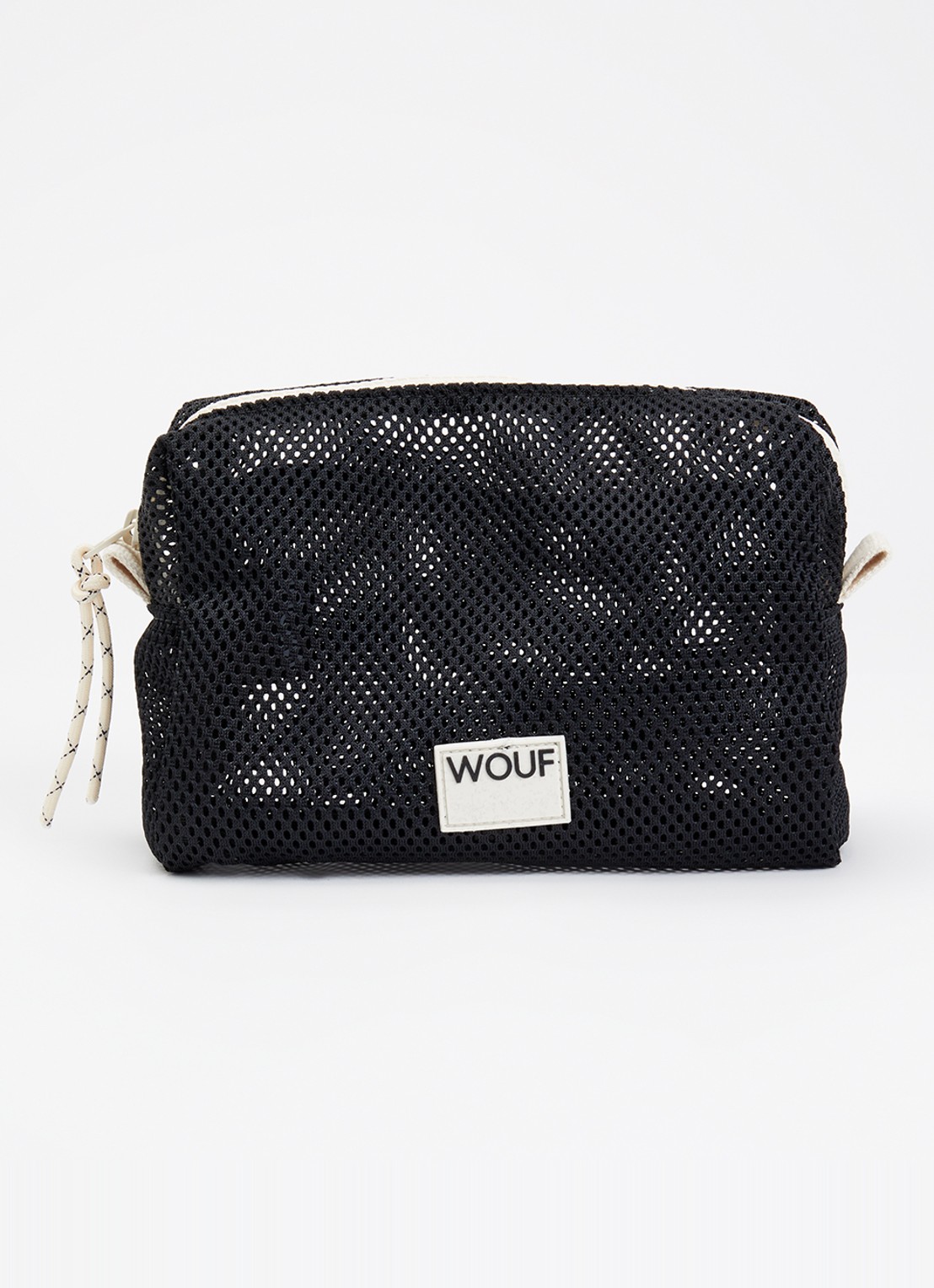 Wouf Onyx toilettas van mesh met logo  - voorkant 2 zwart