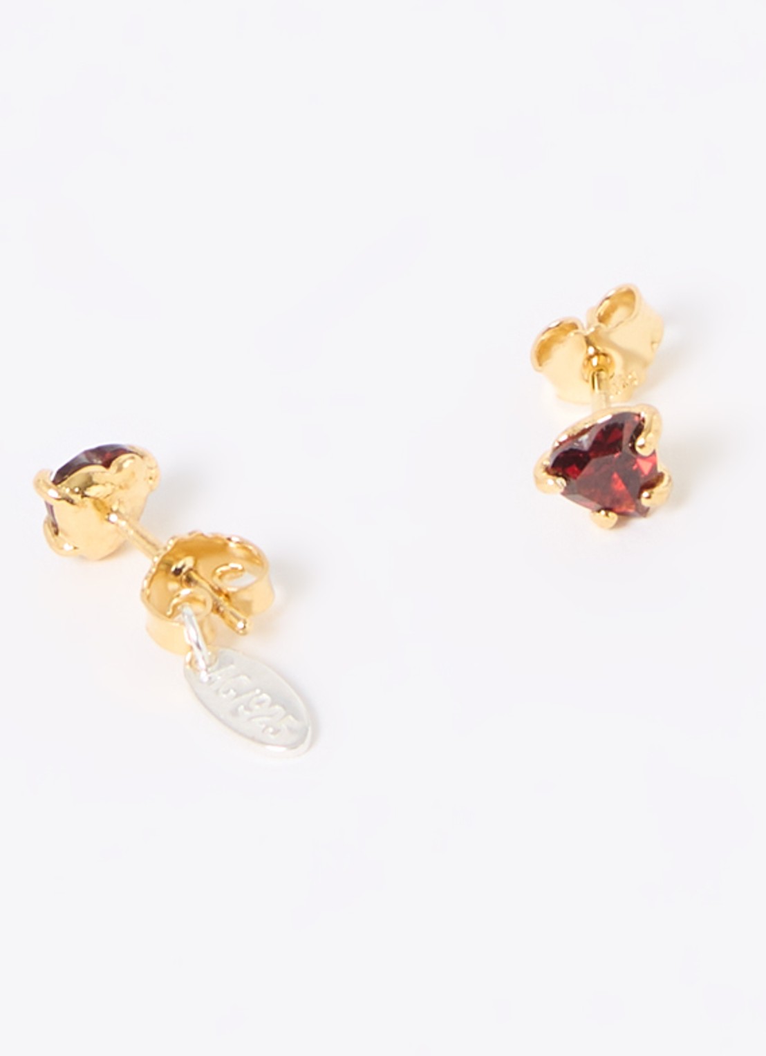 Wouters & Hendrix Heart Garnet oorknopjes verguld - detail 3 goud
