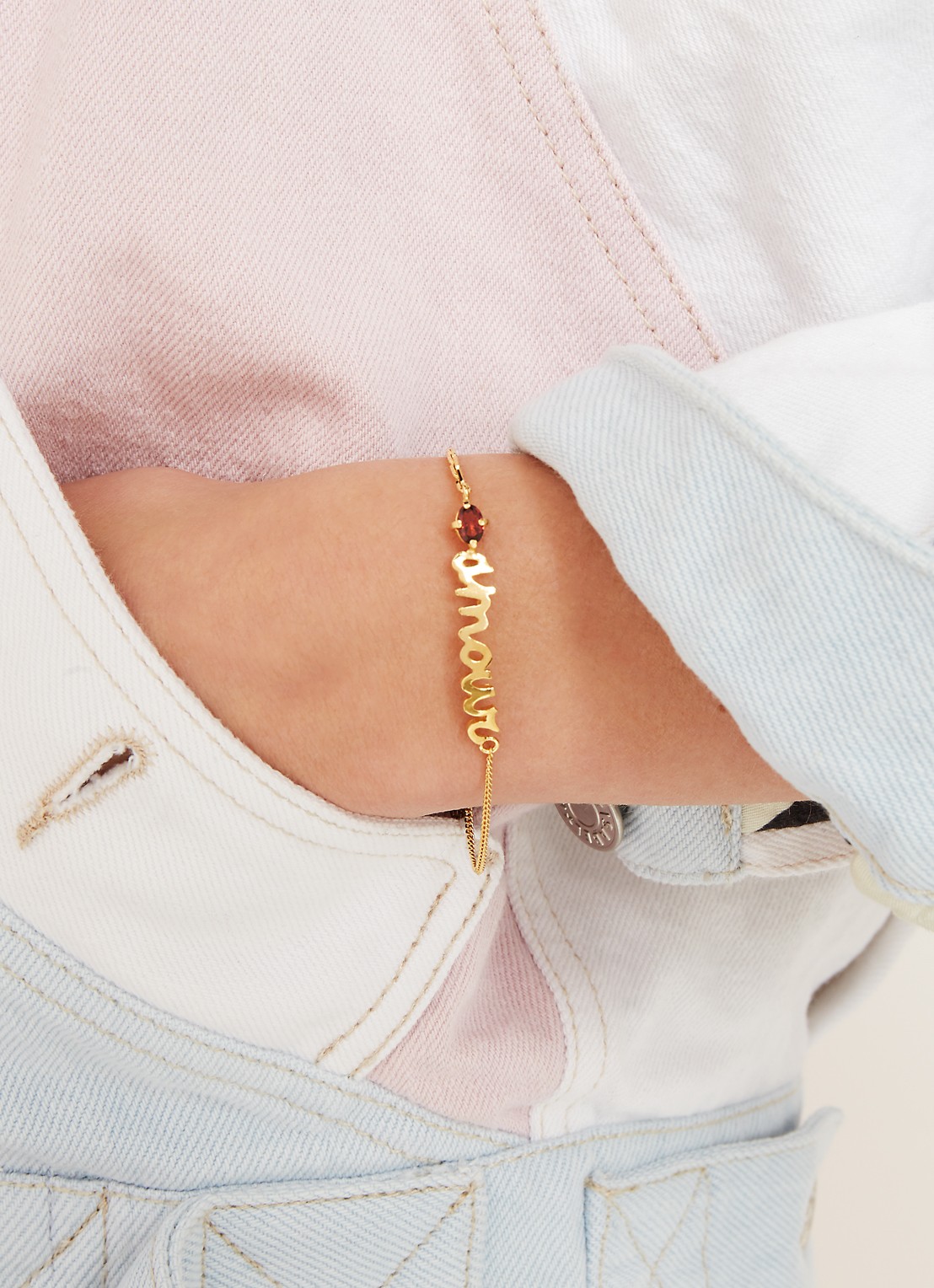 Wouters & Hendrix Wouters & Hendrix Armband Amour verguld - voorkant 2 goud