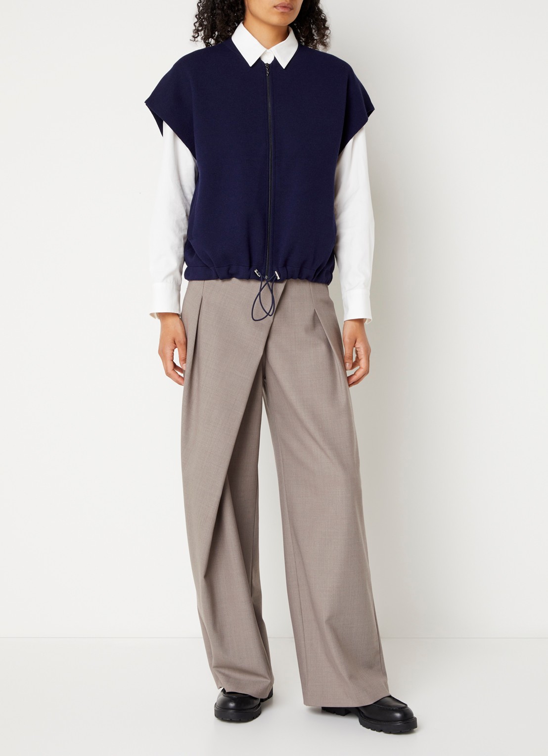 Xandres Aglae gilet met steekzakken - voorkant 4 donkerblauw