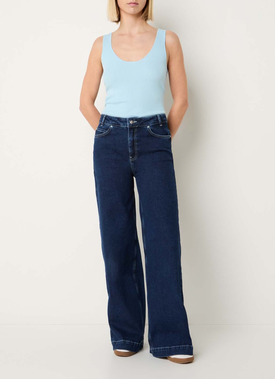 Xandres Arina ribgebreide tanktop - voorkant 3 lichtblauw