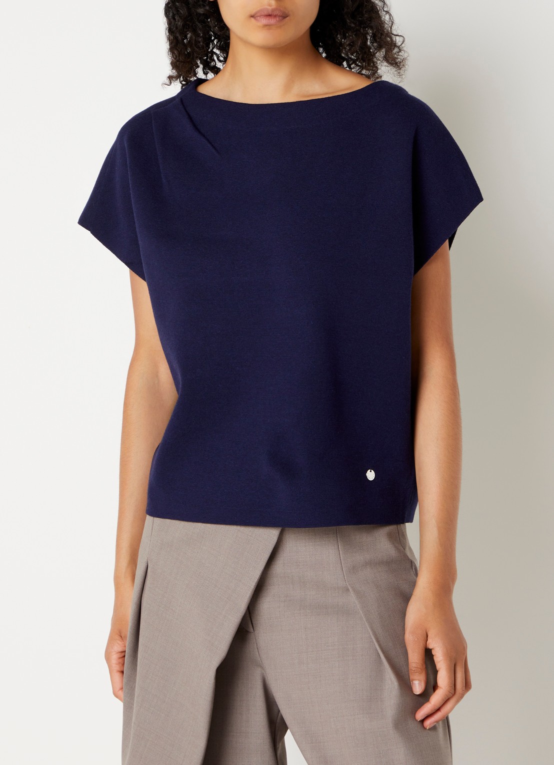 Xandres Avril Fijngebreide mouwloze top - detail 3 donkerblauw