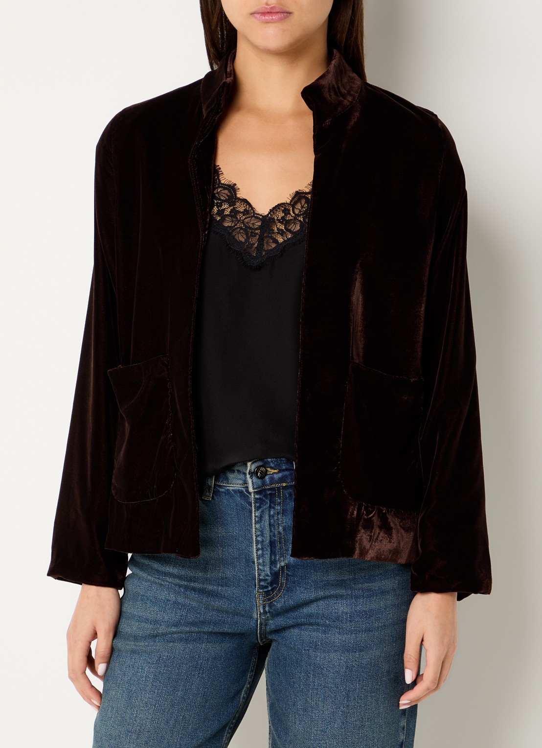Xandres Babousch blazer van fluweel met opgestikte zakken - detail 4 donkerbruin