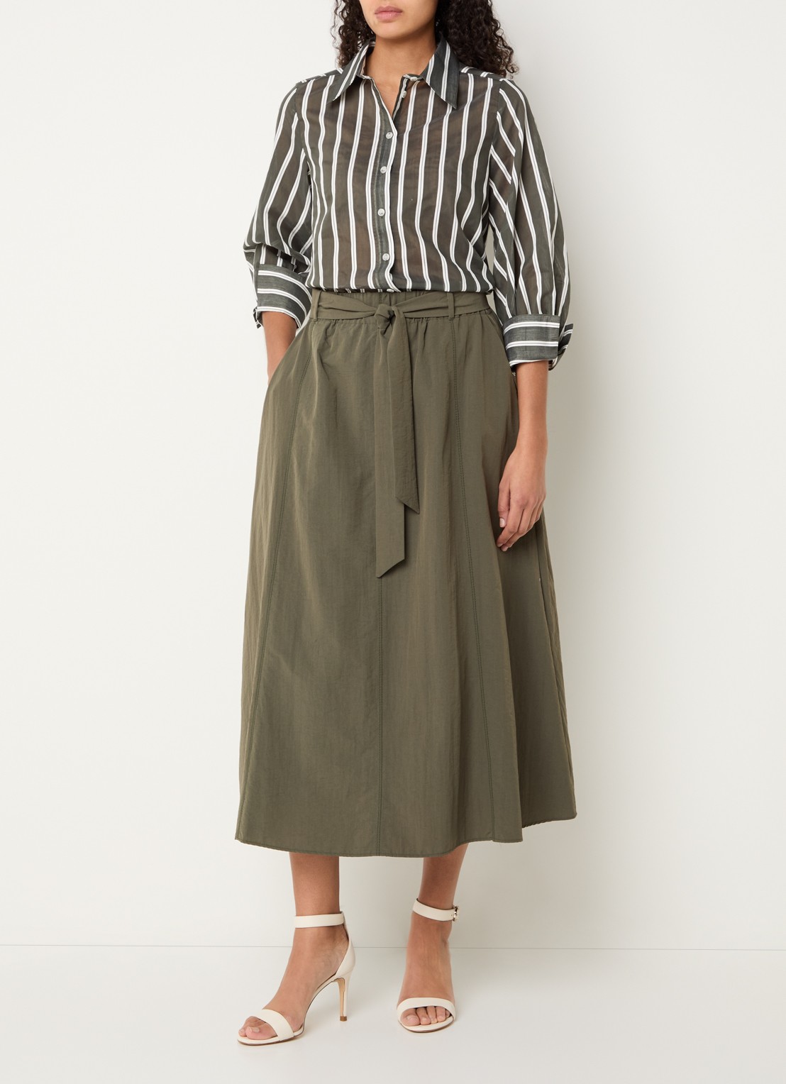 Xandres Heloisa semi-transparante blouse met streepprint - voorkant 2 bronsgroen