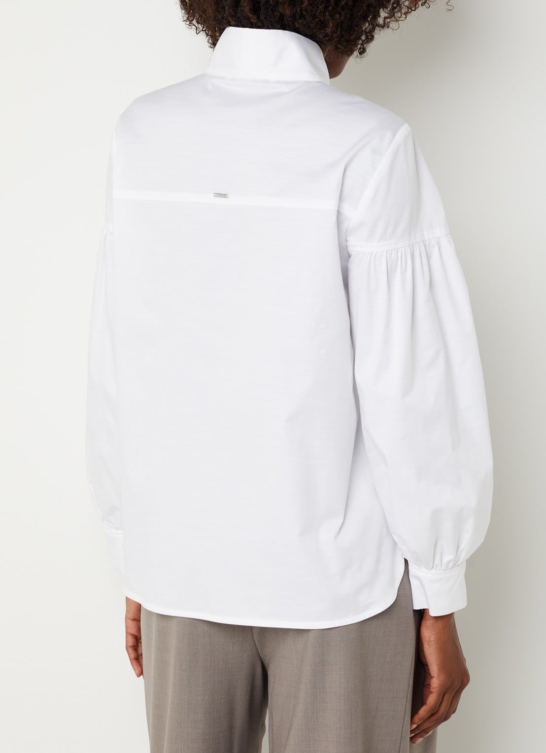 Xandres Hermino blouse met sjaalkraag - achterkant 4 wit
