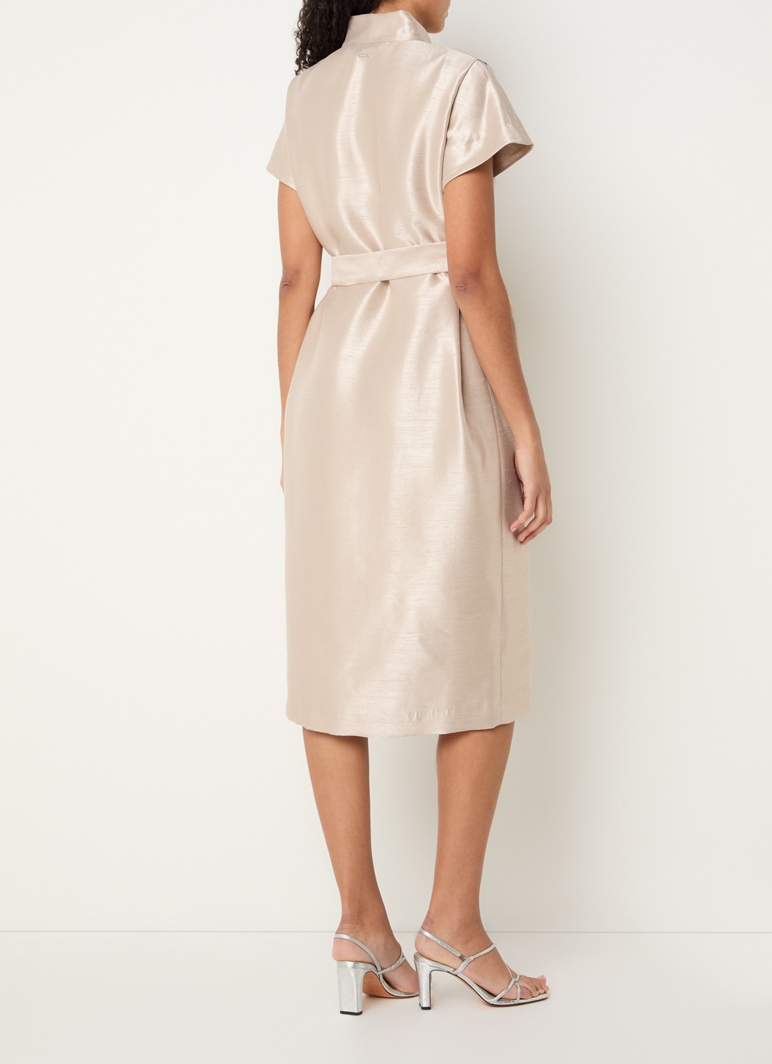 Xandres Koji midi blousejurk met metallic finish - achterkant beige