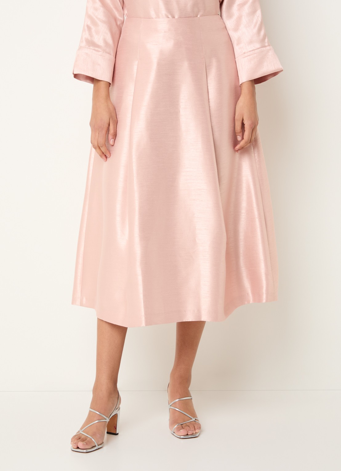 Xandres Rayma midi A-lijn rok met metallic finish - detail 3 zalmroze