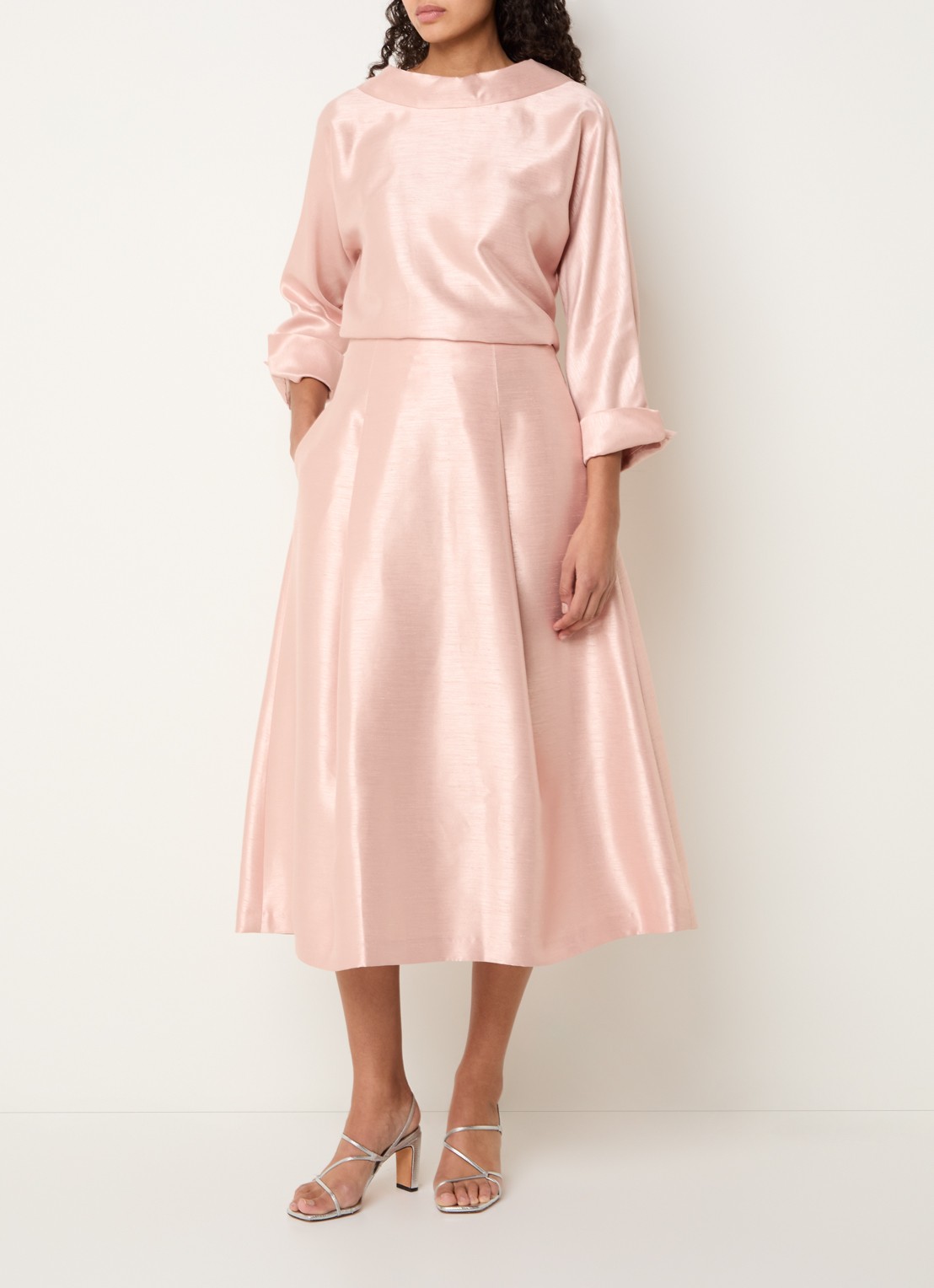 Xandres Rayma midi A-lijn rok met metallic finish - voorkant 2 zalmroze