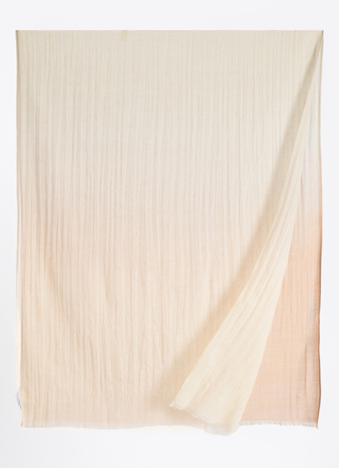 Xandres Sjaal van wol 210 x 160 cm - voorkant 2 abrikoos