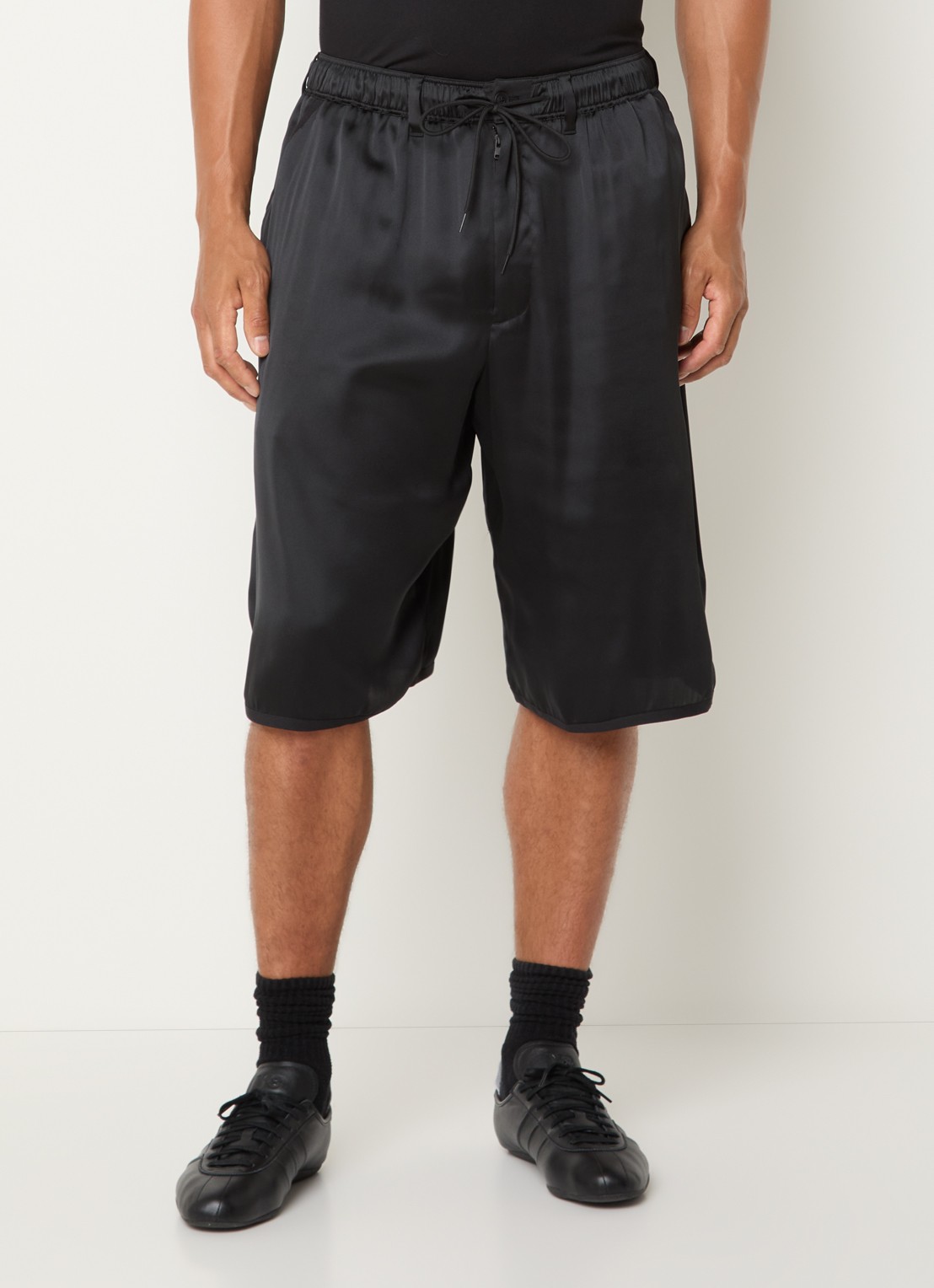 Y-3 Loose fit korte broek van satijn - detail 2 zwart