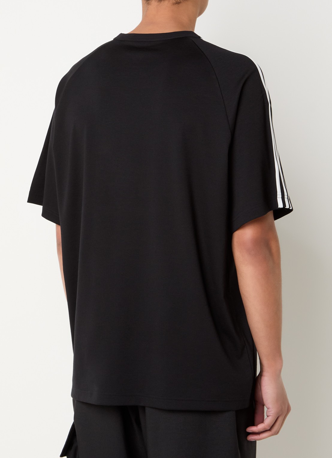 Y-3 T-shirt in wolblend met logoprint - achterkant zwart