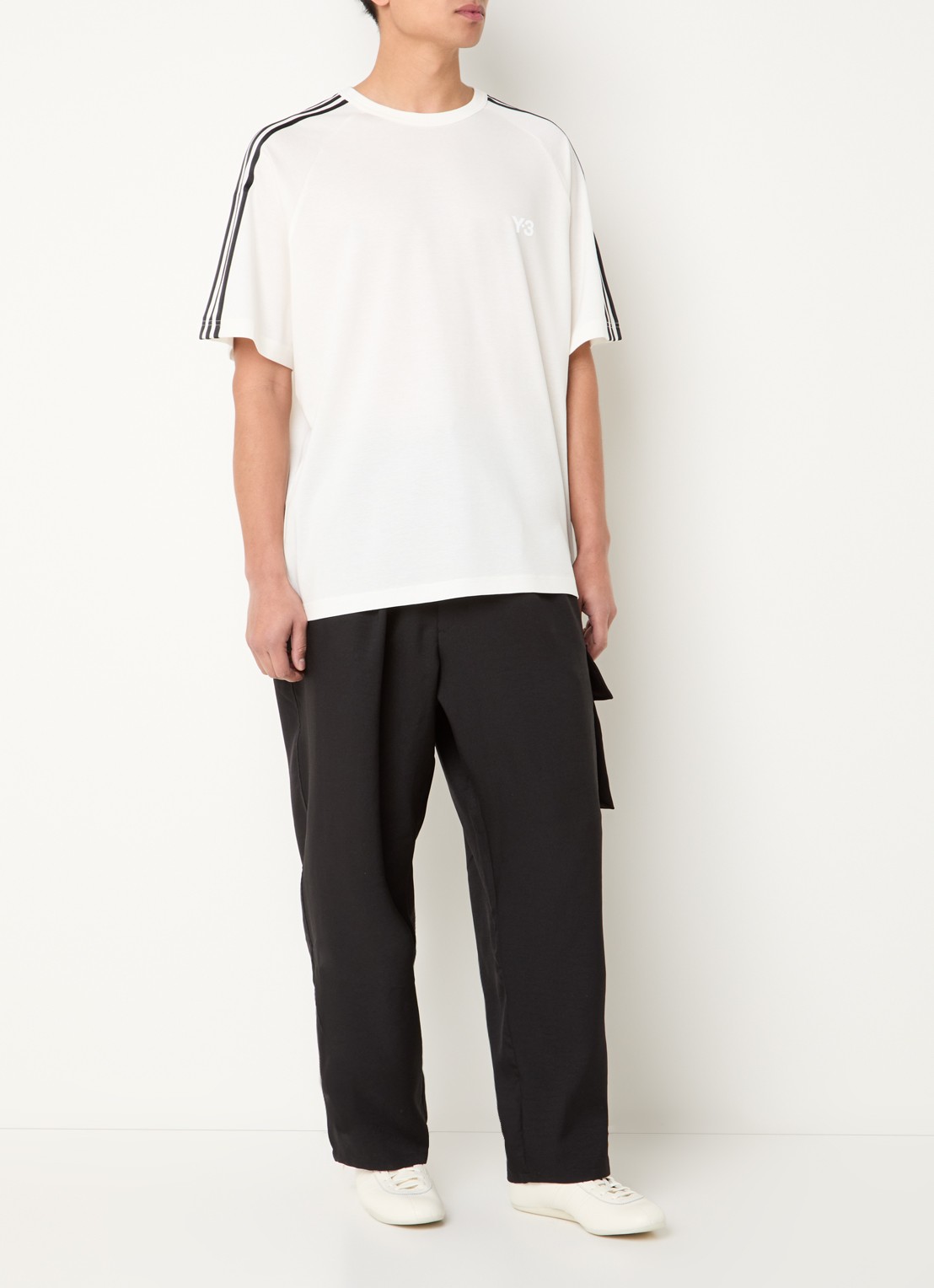 Y-3 T-shirt in wolblend met logoprint - voorkant 4 wit