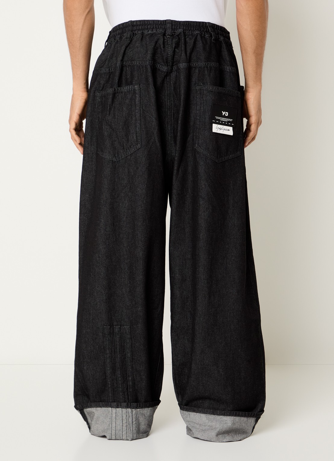 Y-3 Wide fit jeans met gekleurde wassing en steekzakken - achterkant zwart