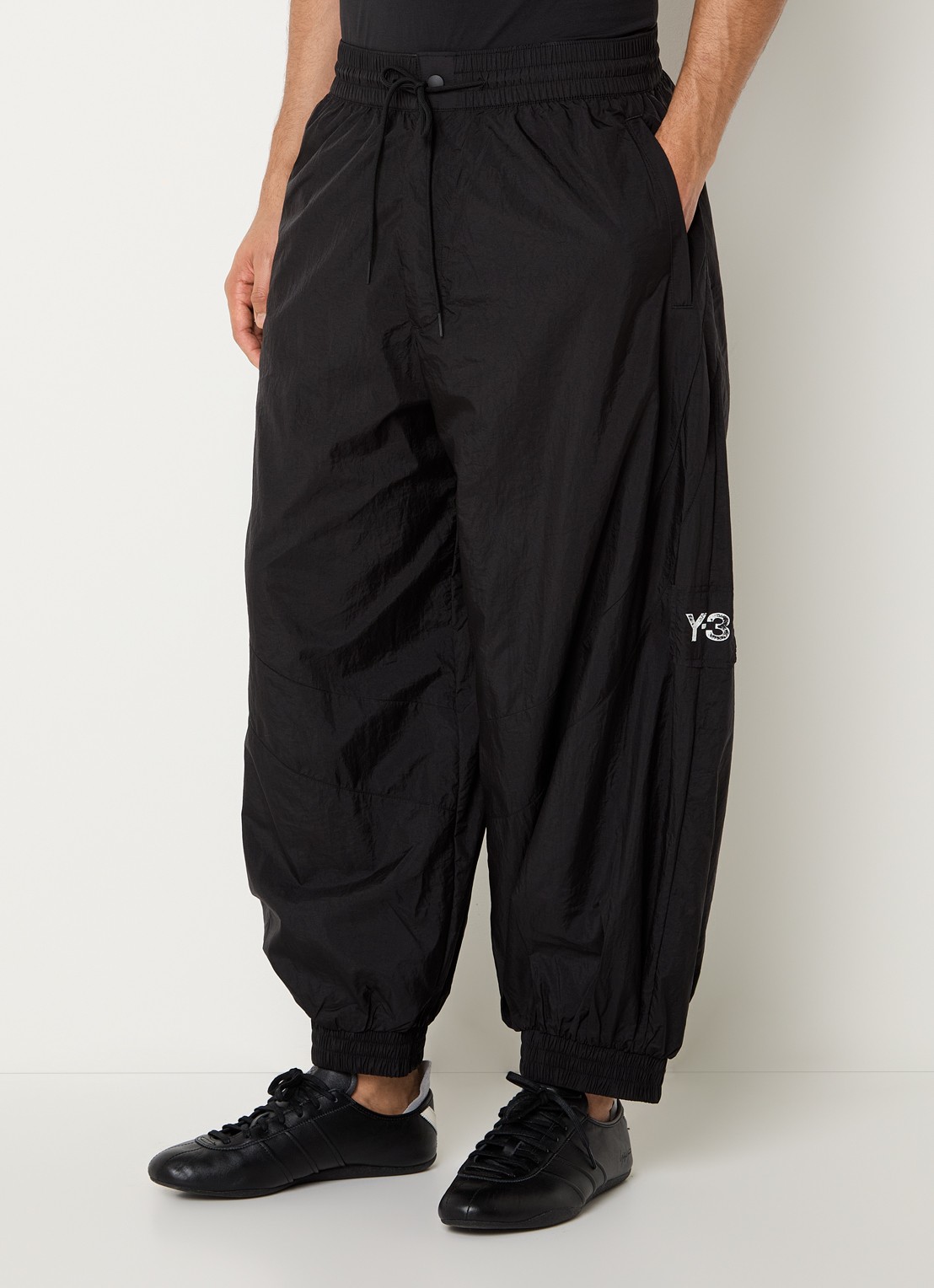 Y-3 Wide fit joggingbroek met logo en steekzakken - detail 4 zwart