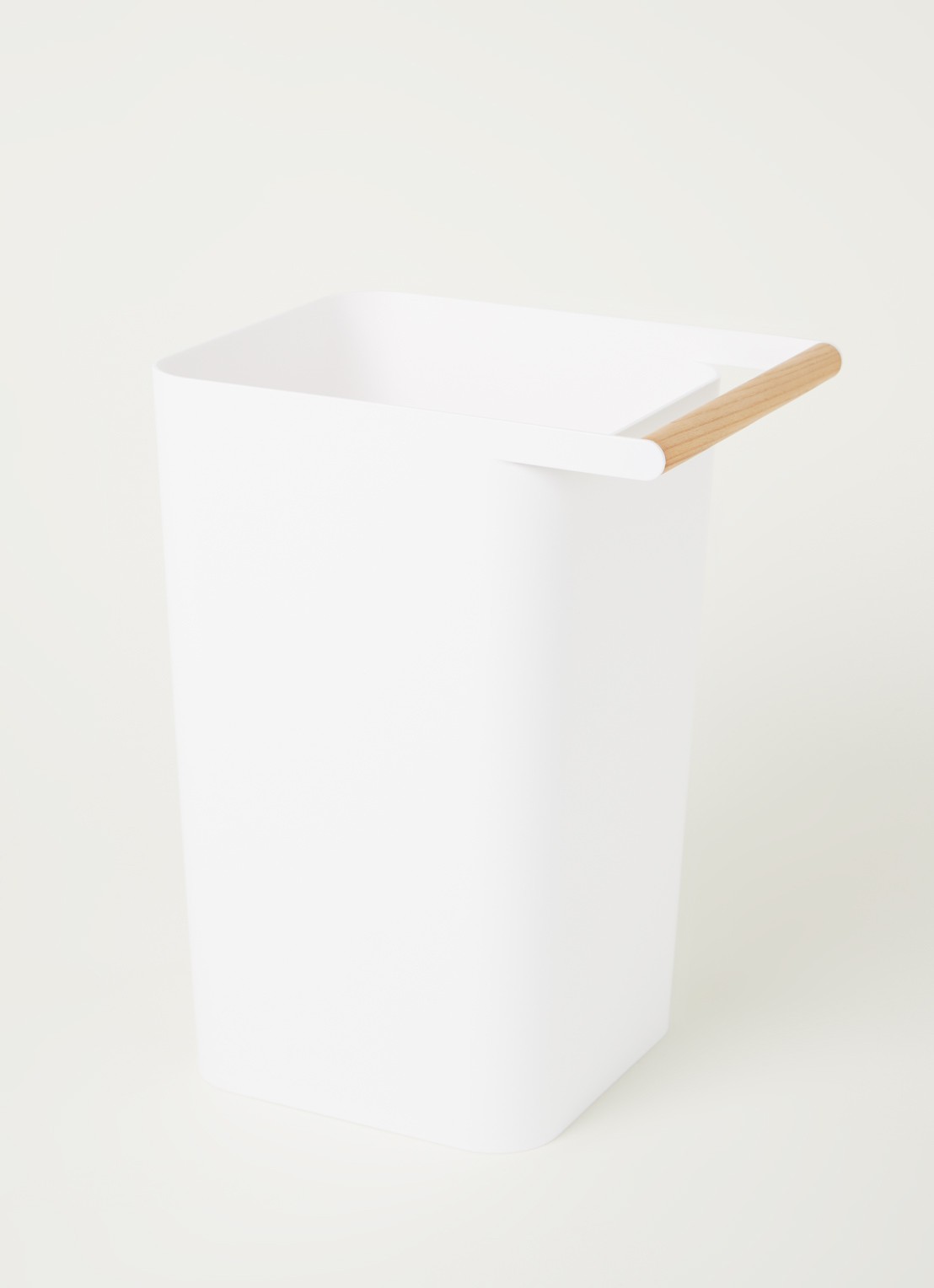 Yamazaki Como prullenbak 9,5 liter - voorkant 2 wit